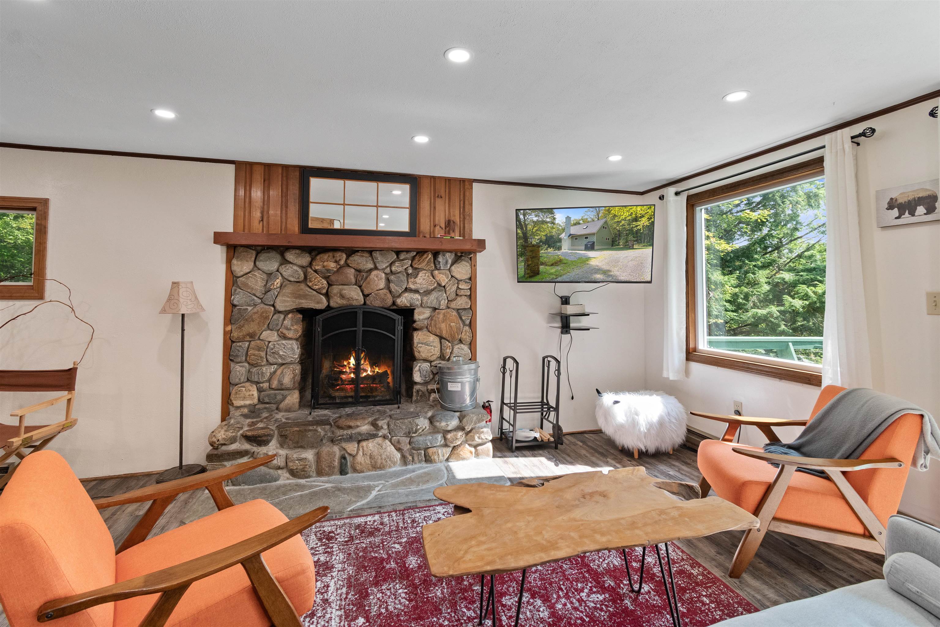 221 Highland Drive Unit: 27