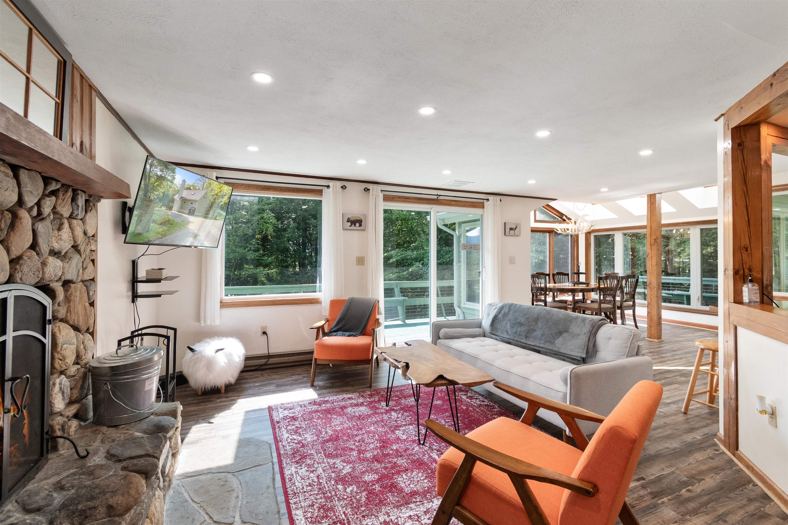 221 Highland Drive Unit: 27