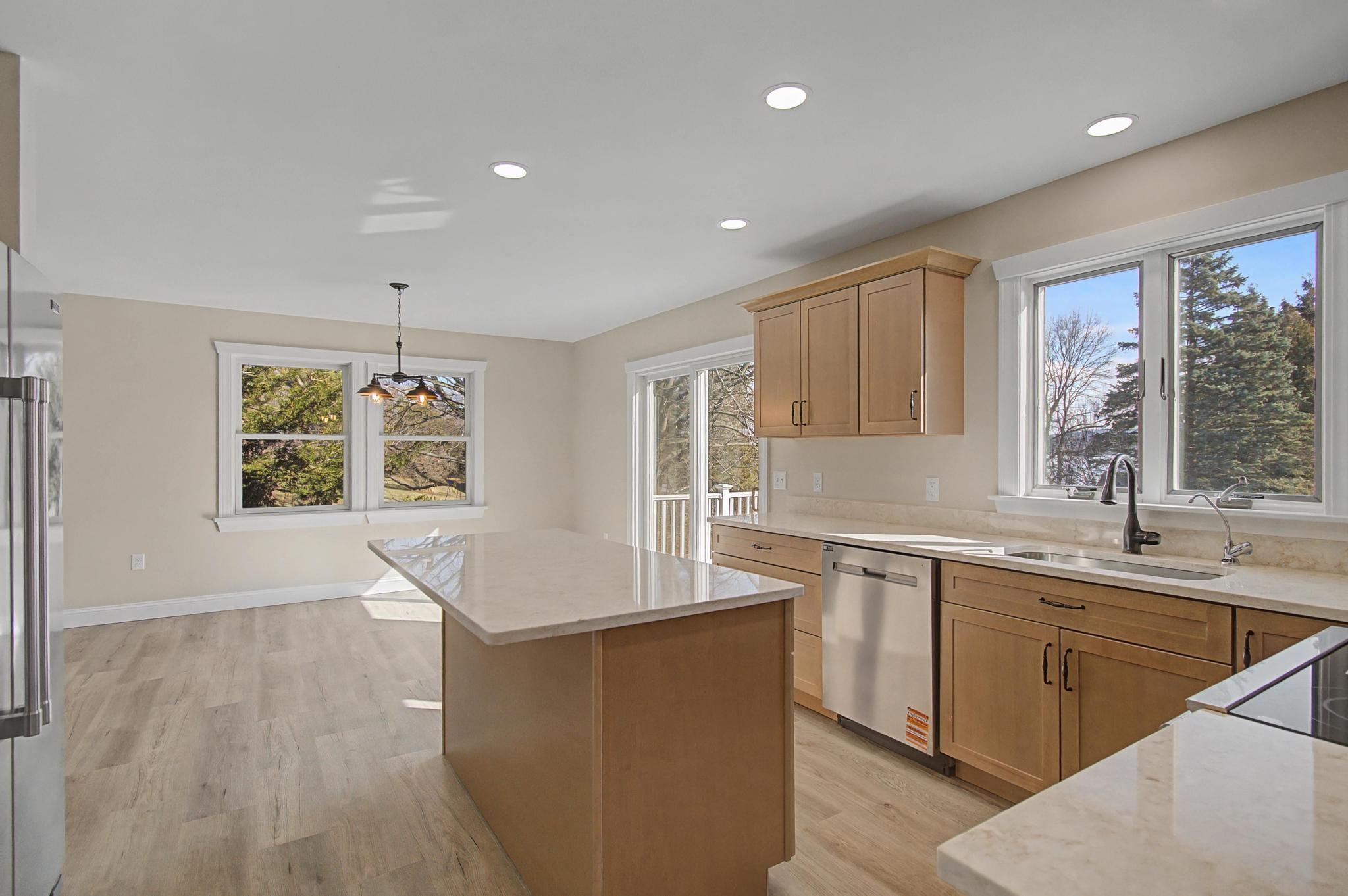 2059 Hathaway Point Road