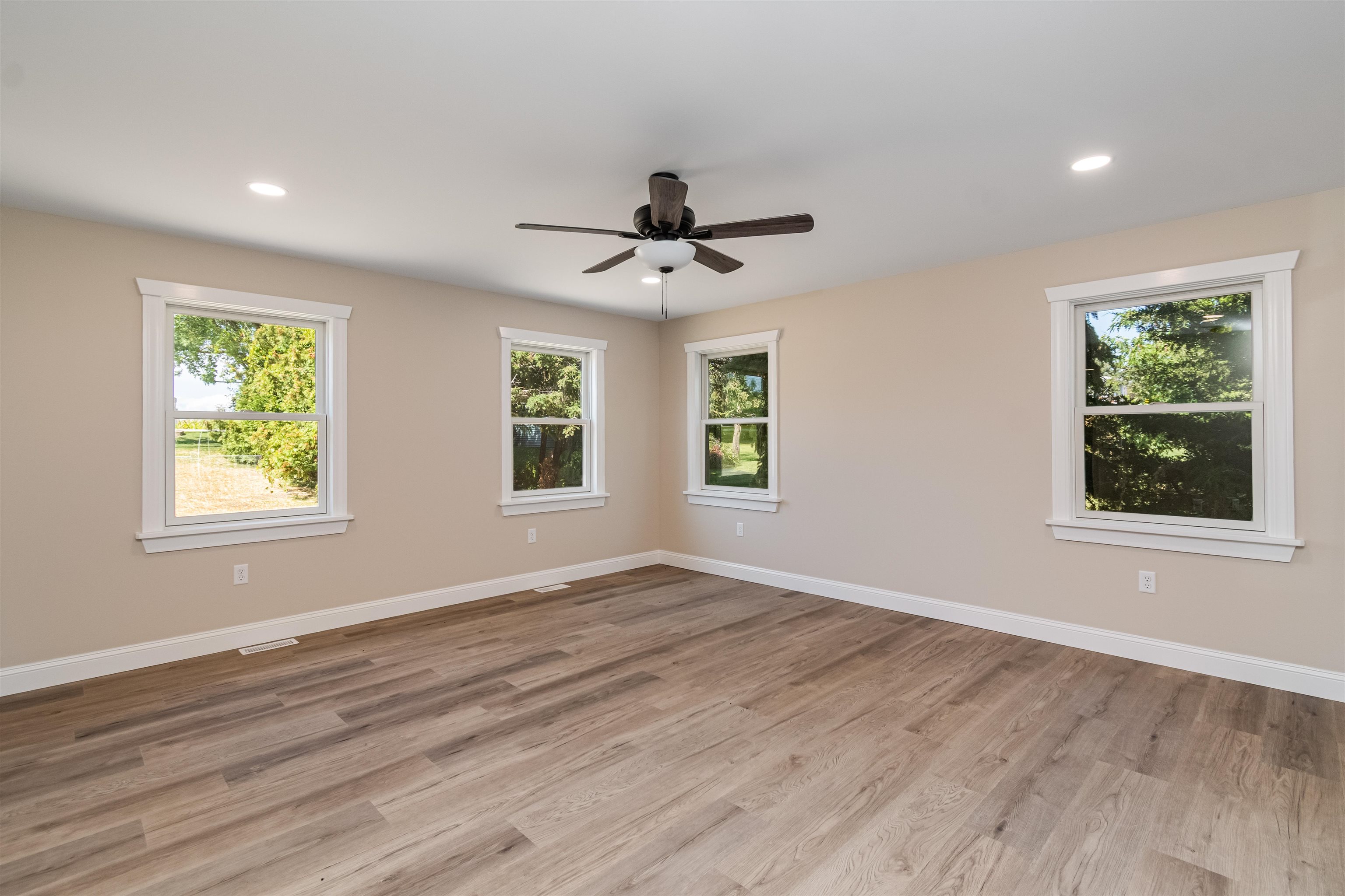 2059 Hathaway Point Road