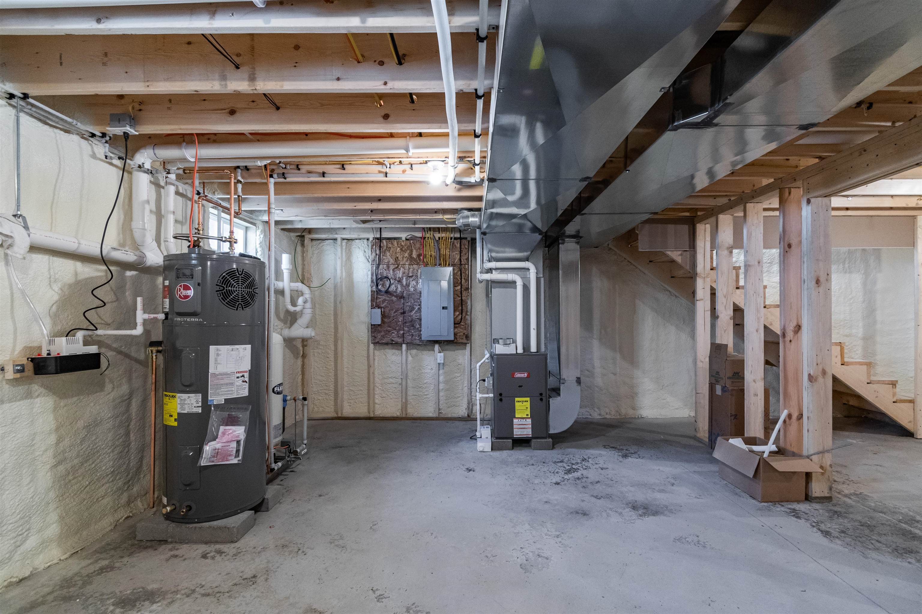 2059 Hathaway Point Road