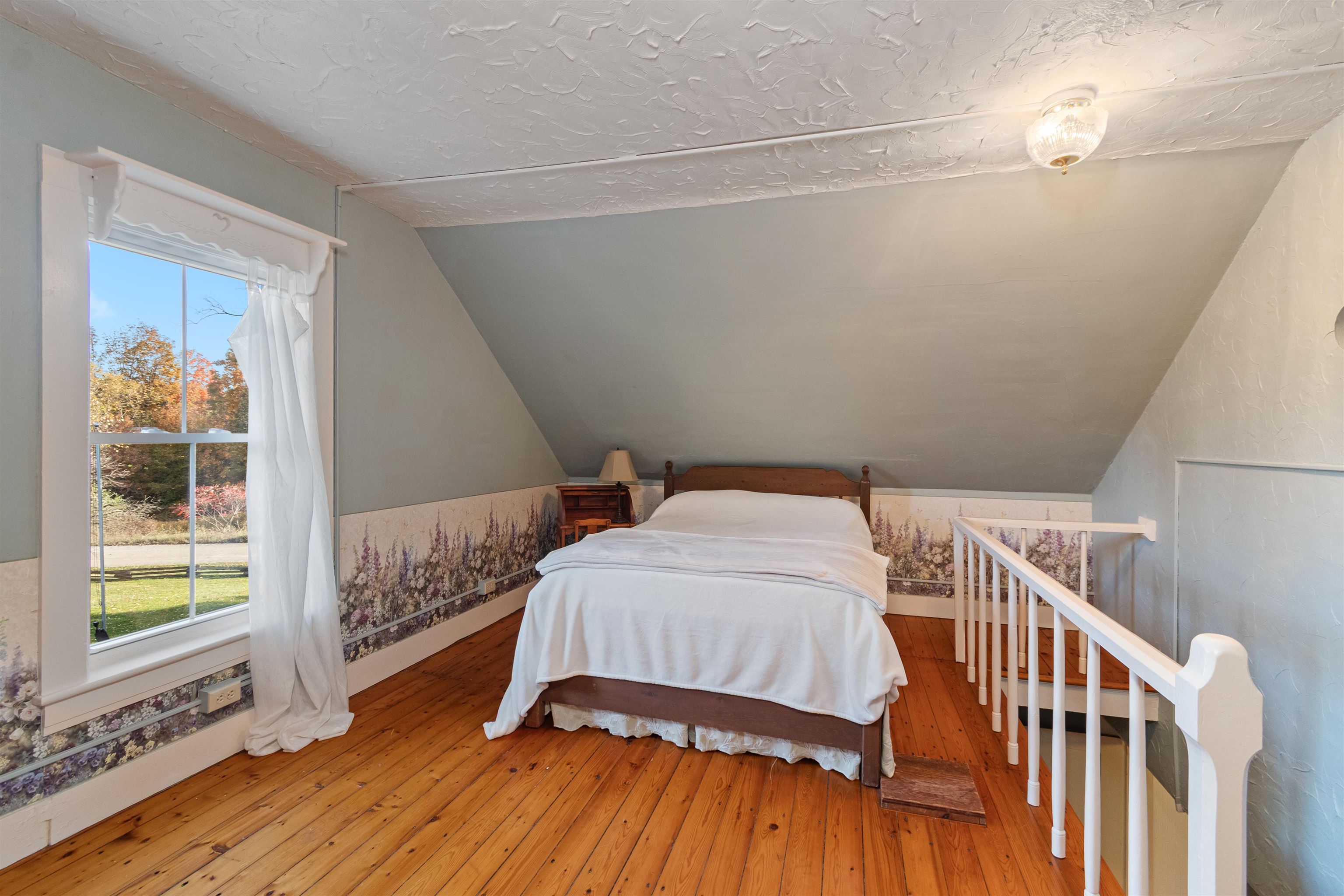1632 Bradley Road