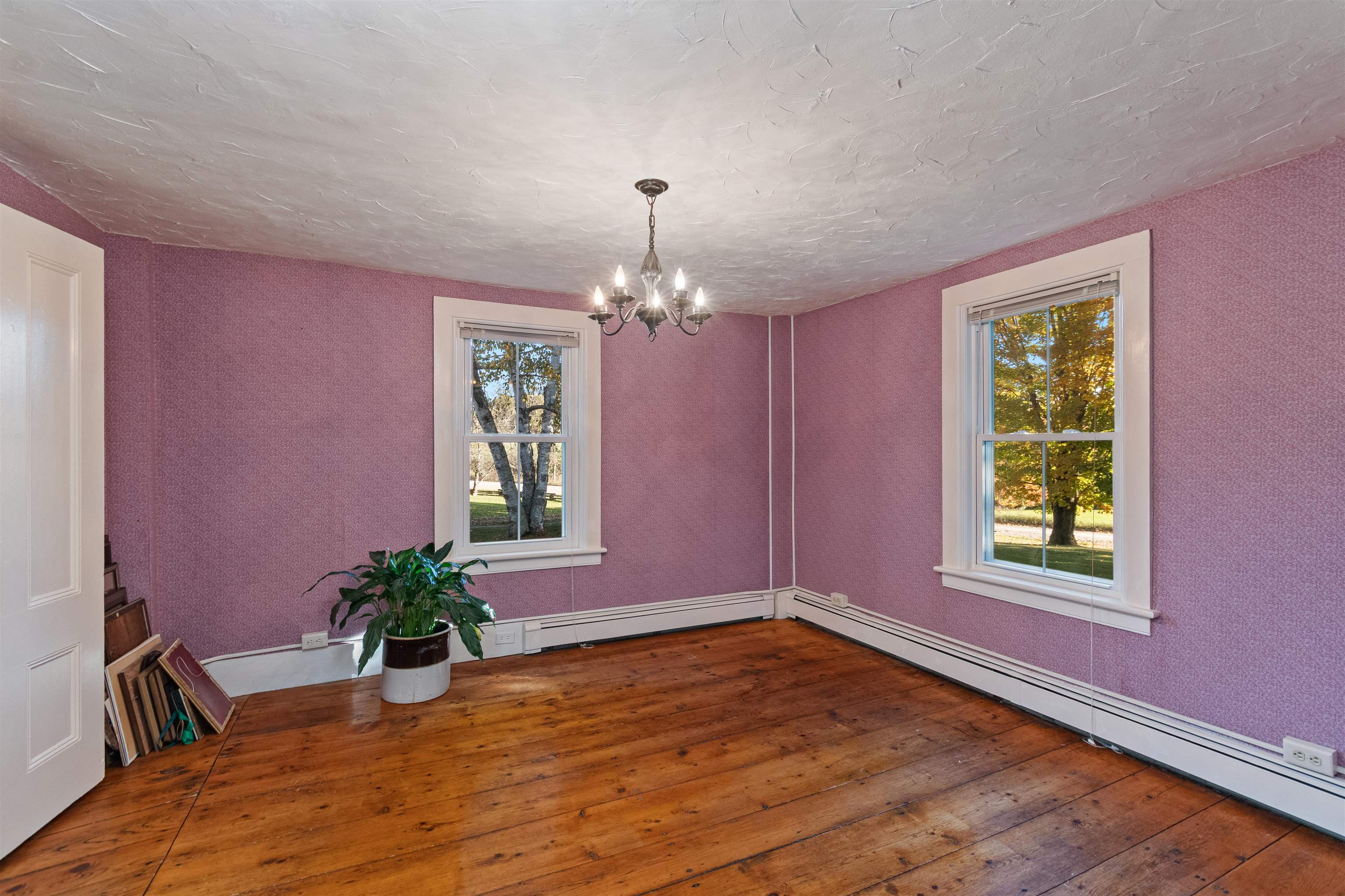 1632 Bradley Road