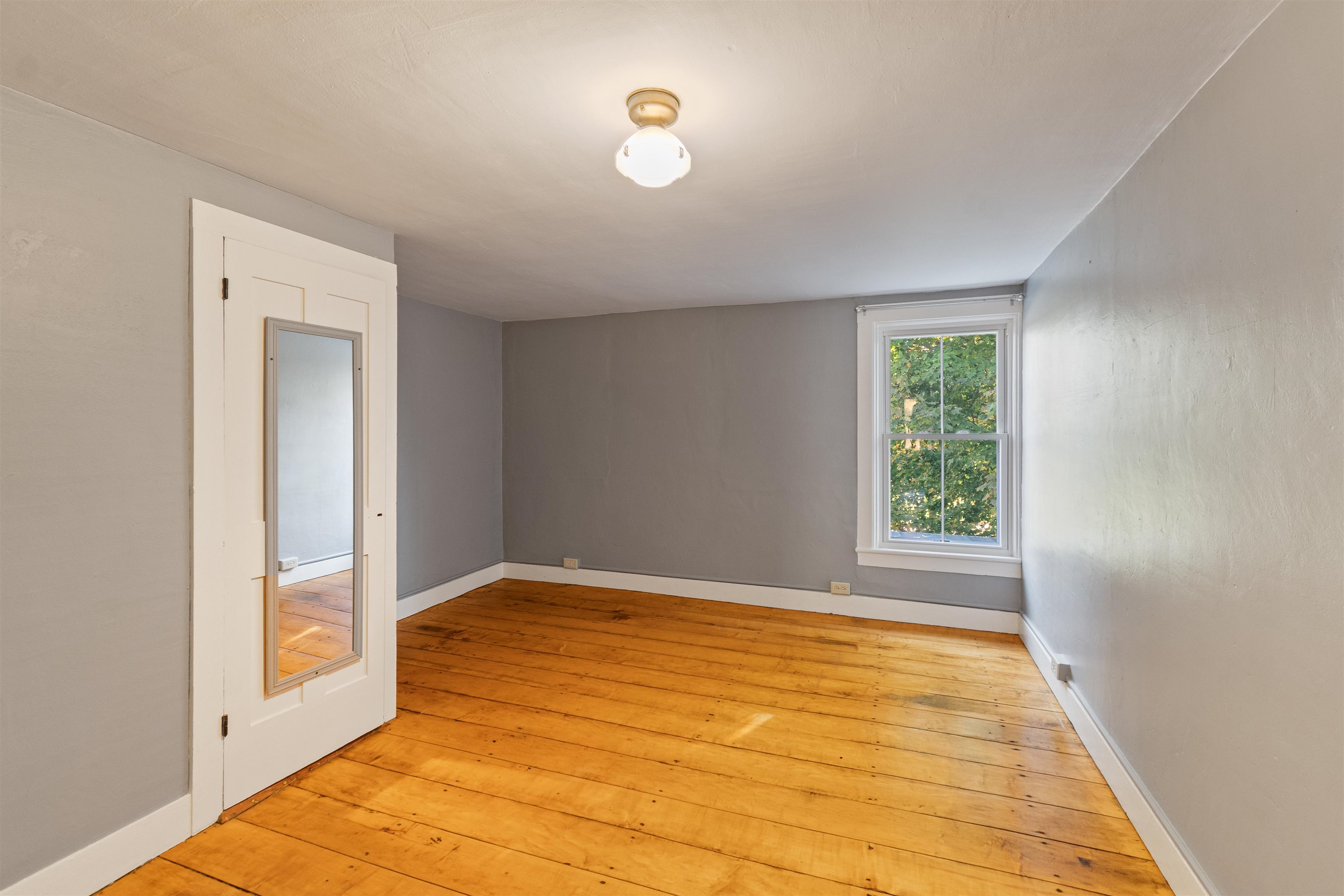 1632 Bradley Road