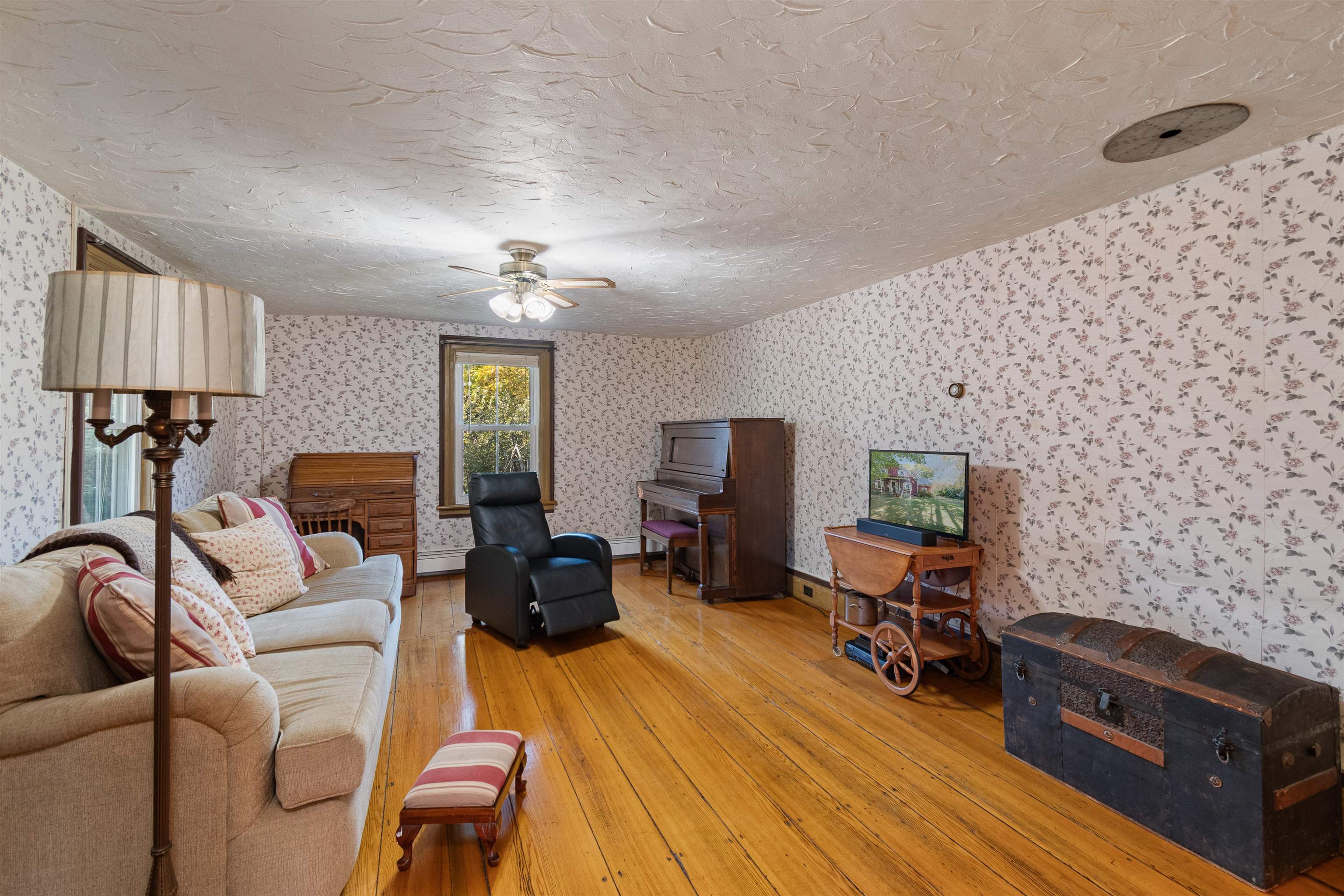 1632 Bradley Road