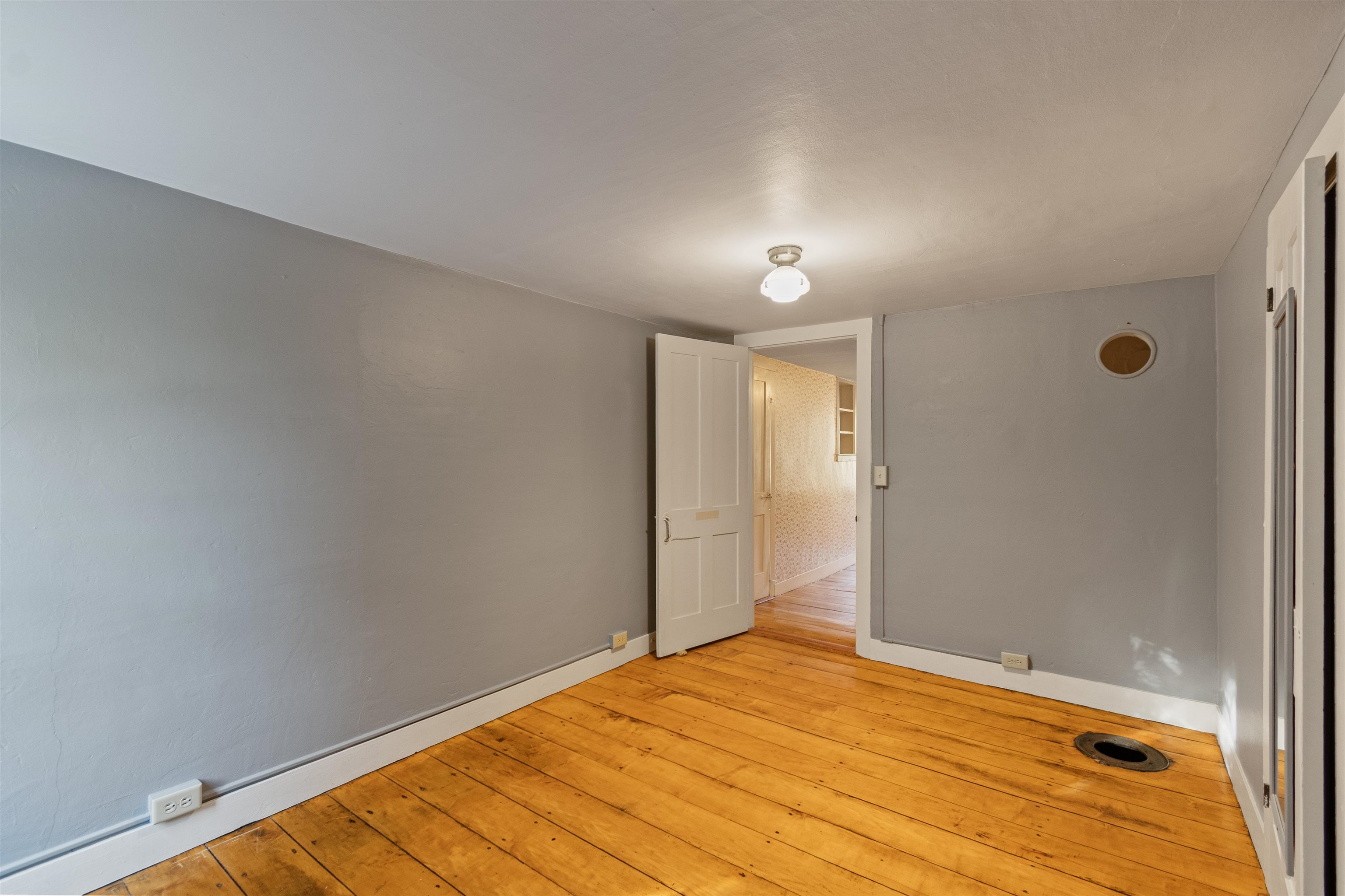 1632 Bradley Road