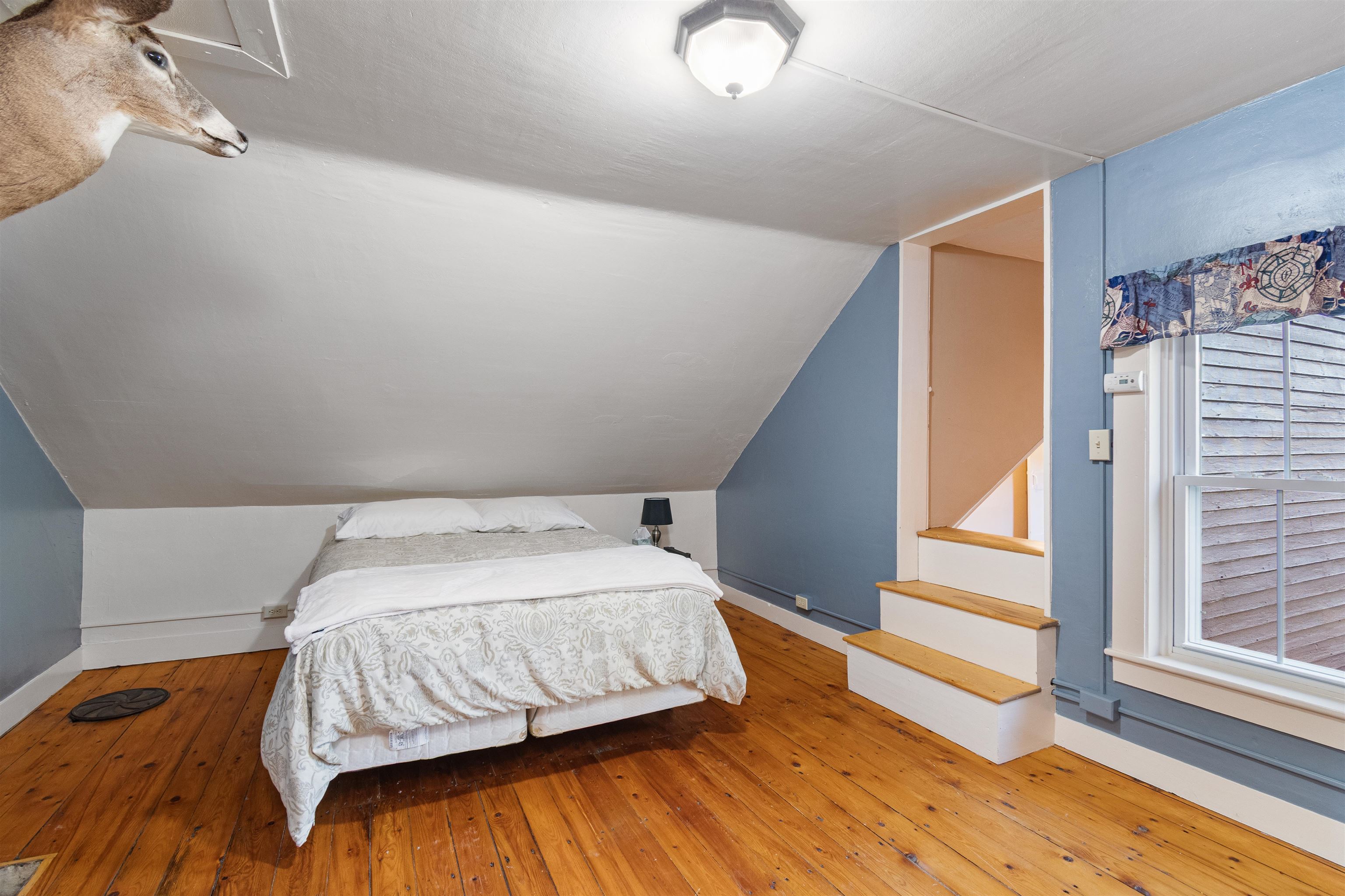 1632 Bradley Road