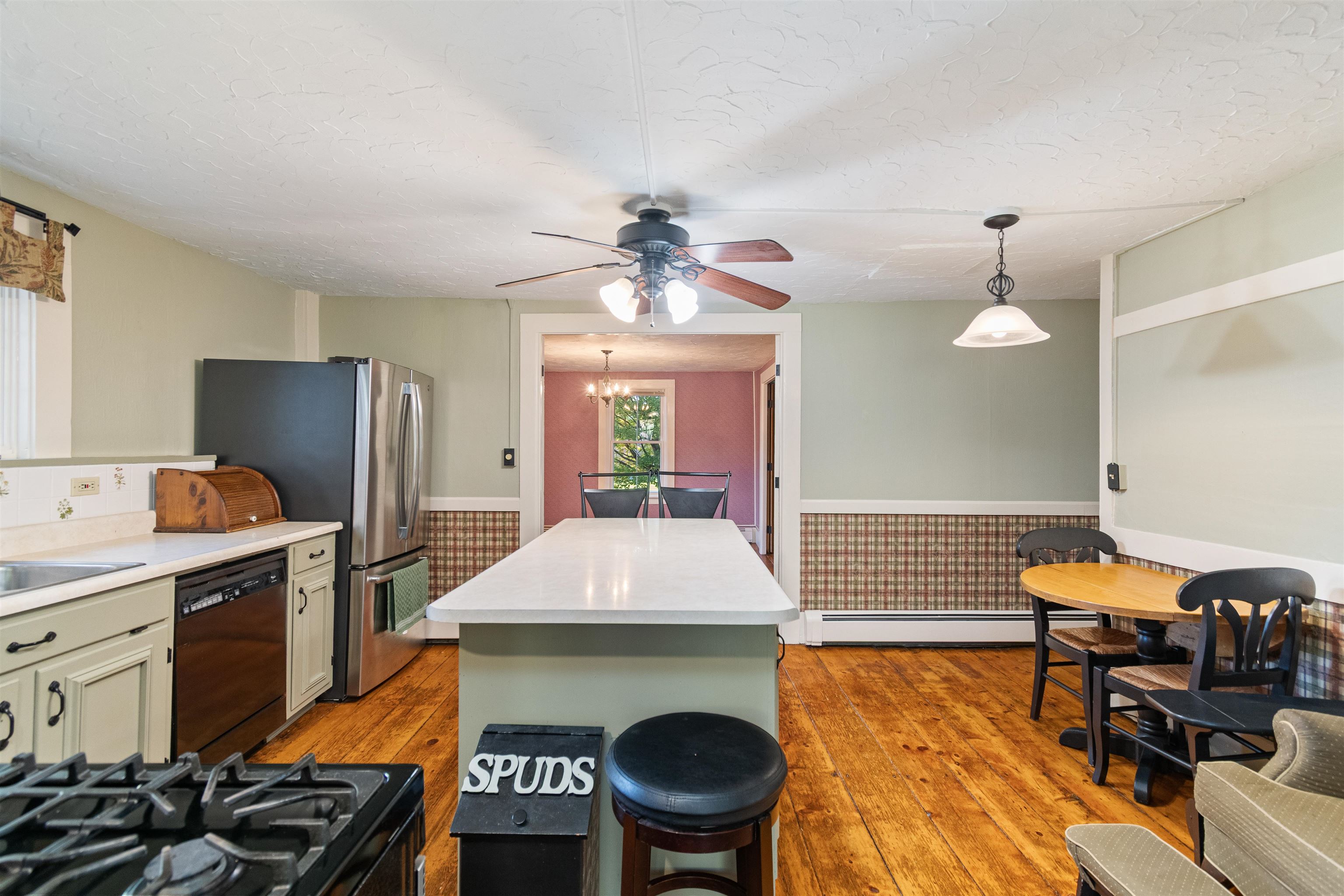 1632 Bradley Road