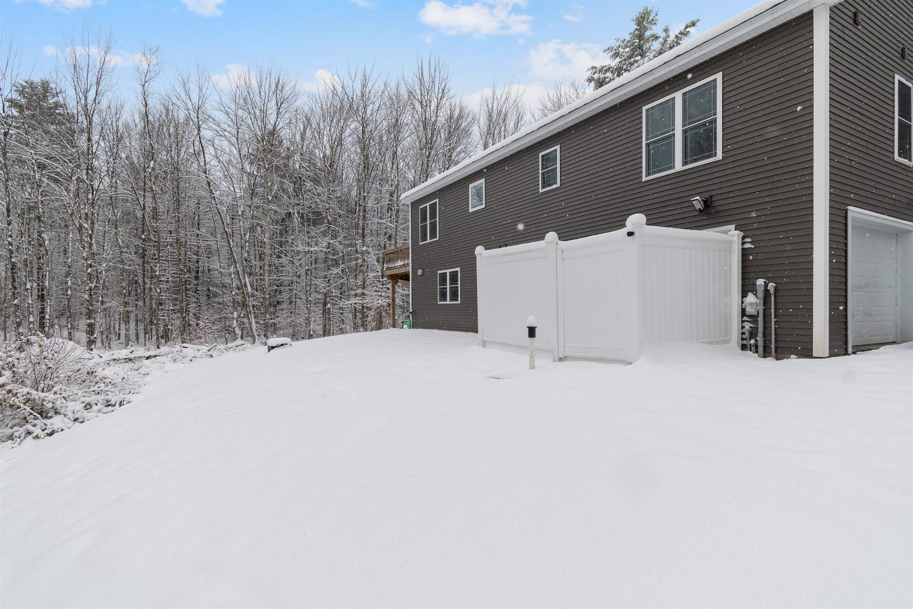 60 Apple Tree Road