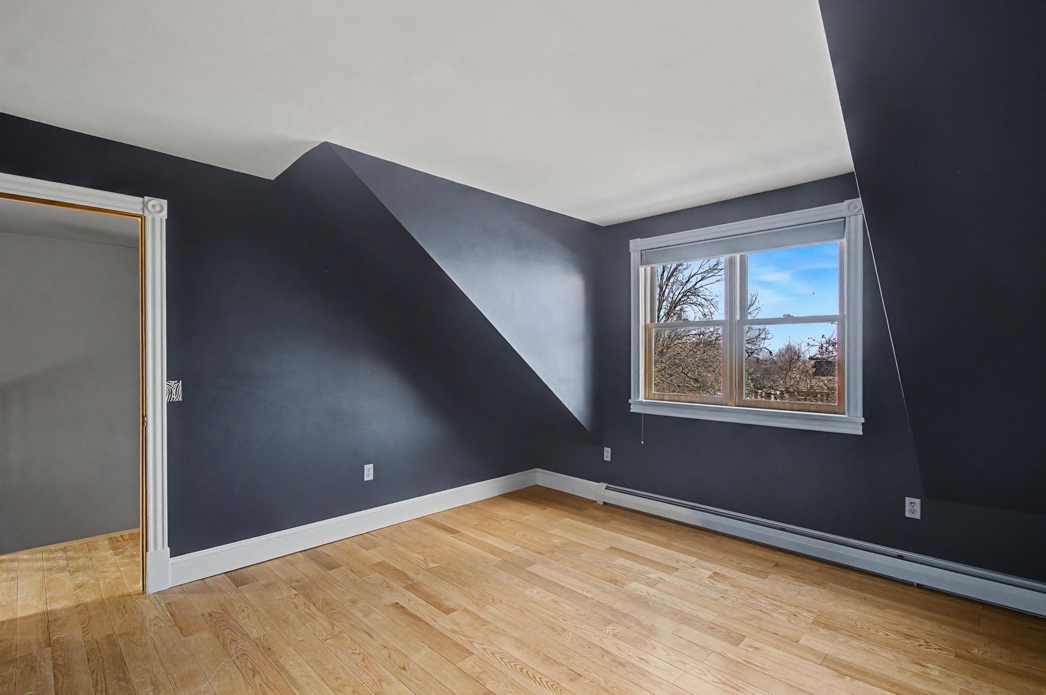 7 Bay View Drive
