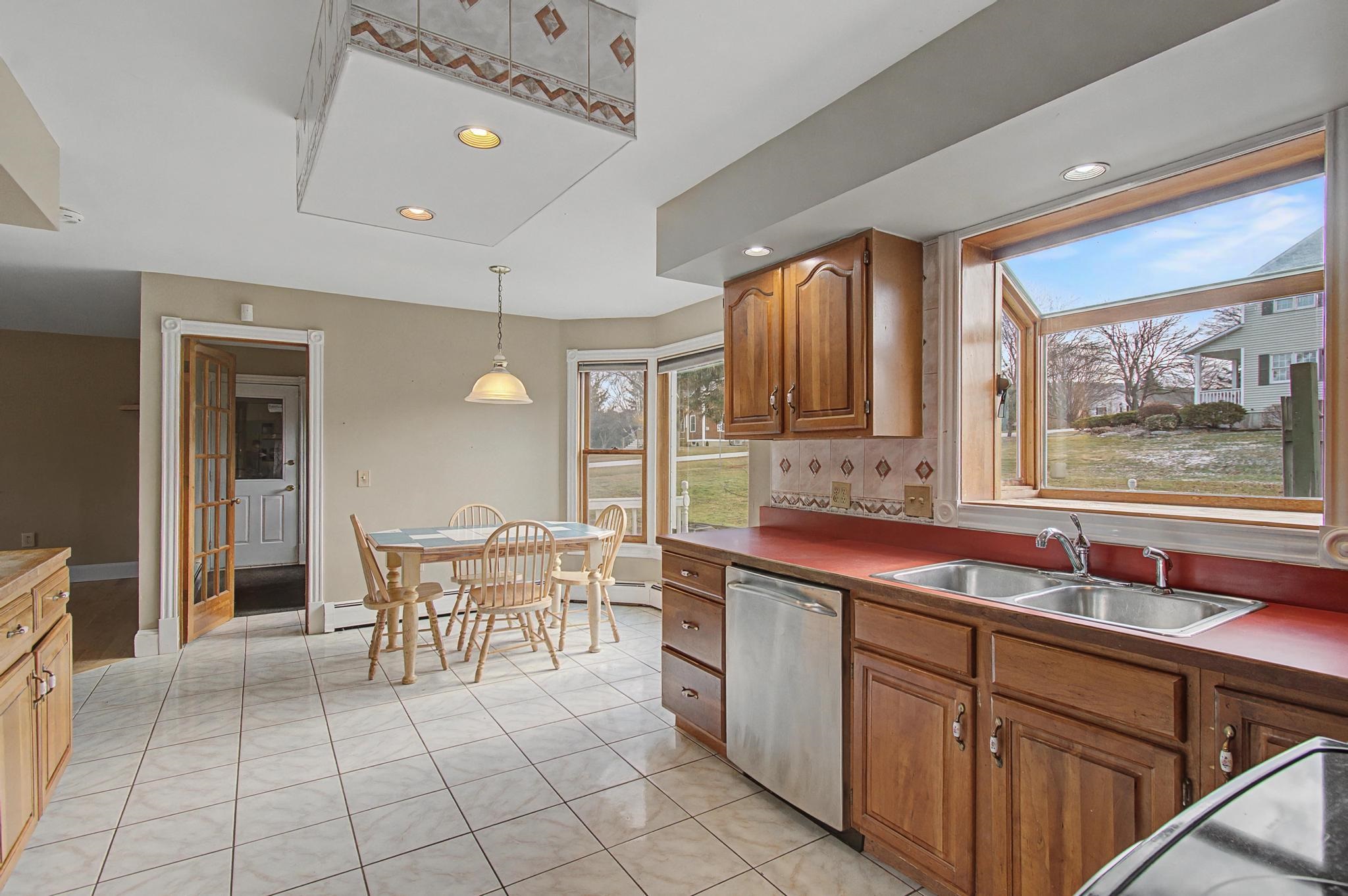 7 Bay View Drive