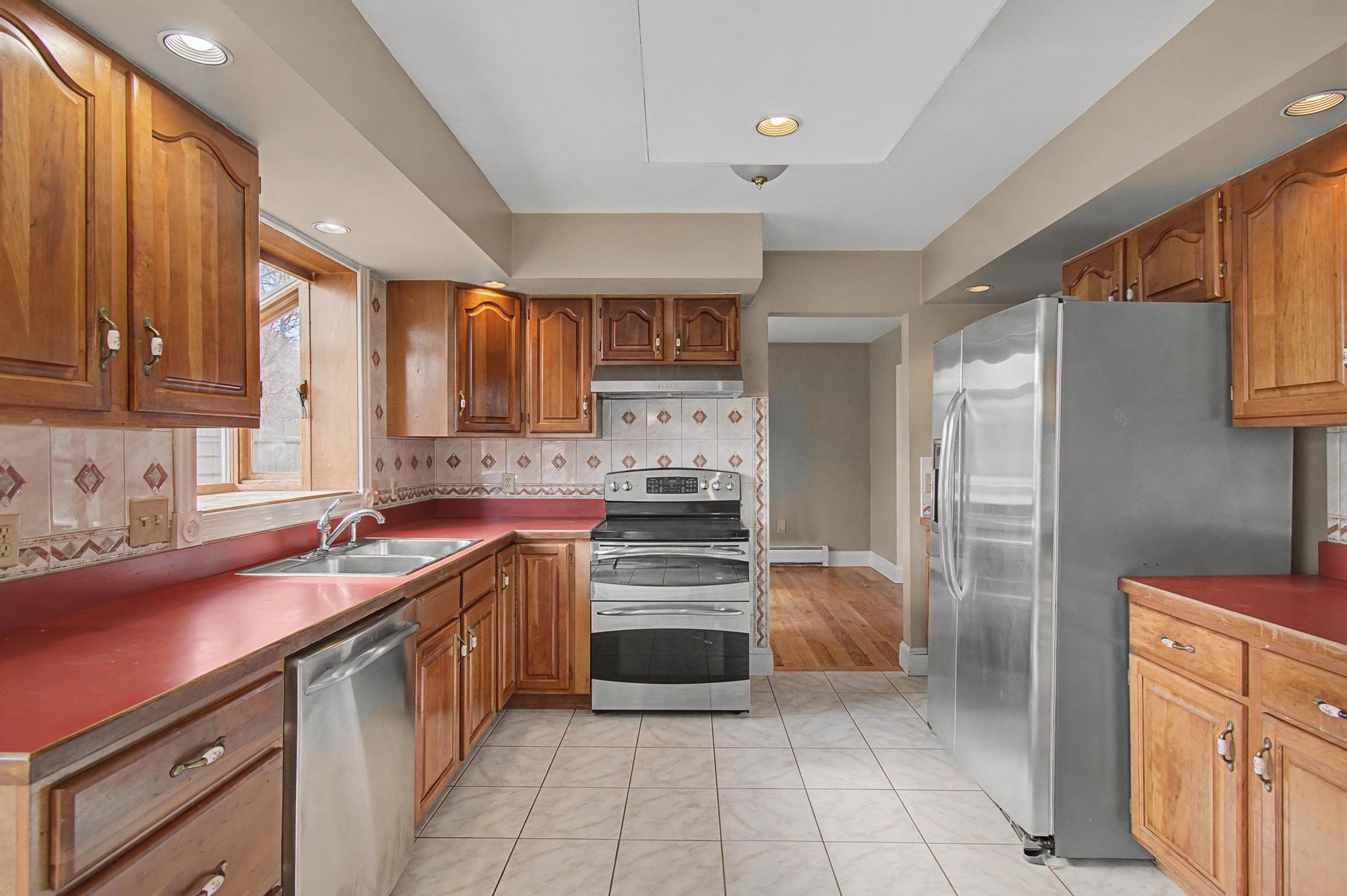 7 Bay View Drive