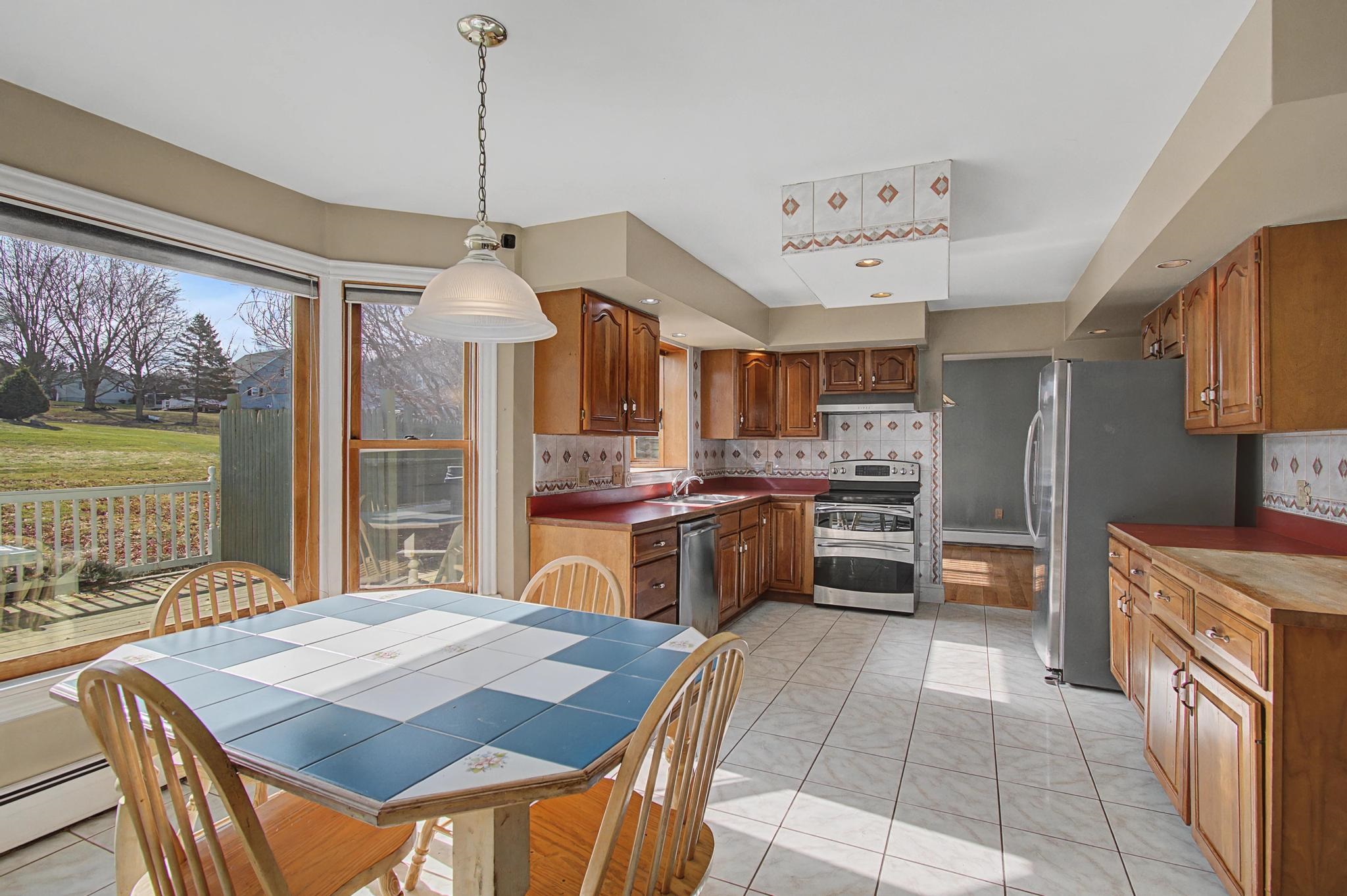 7 Bay View Drive