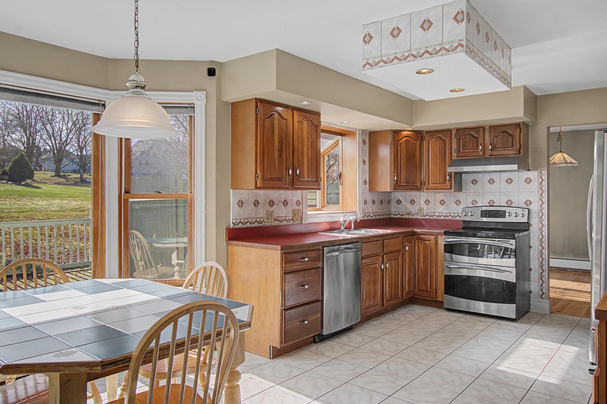 7 Bay View Drive