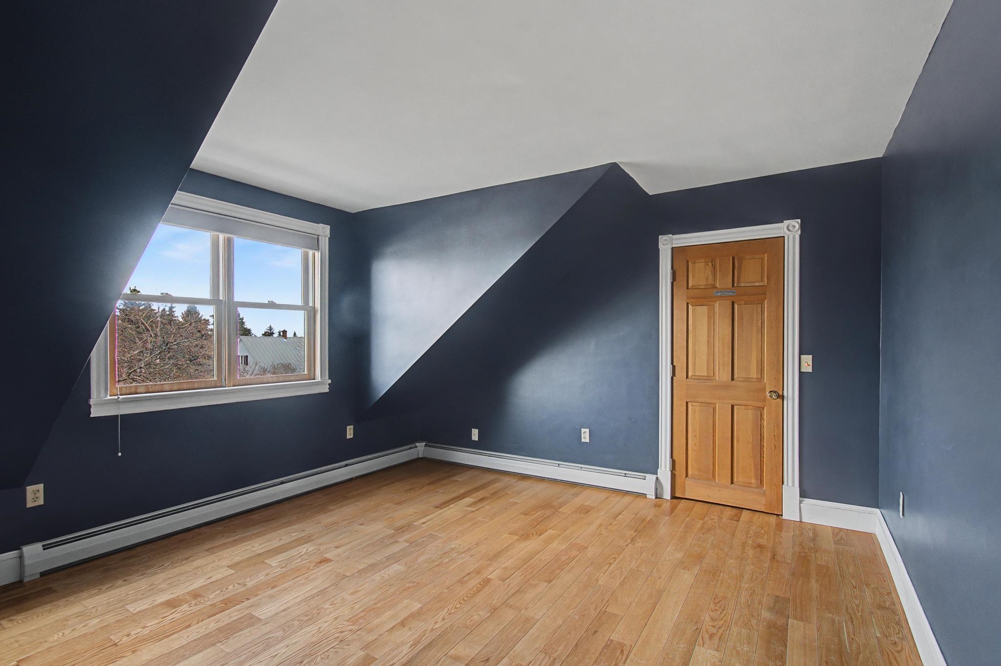 7 Bay View Drive