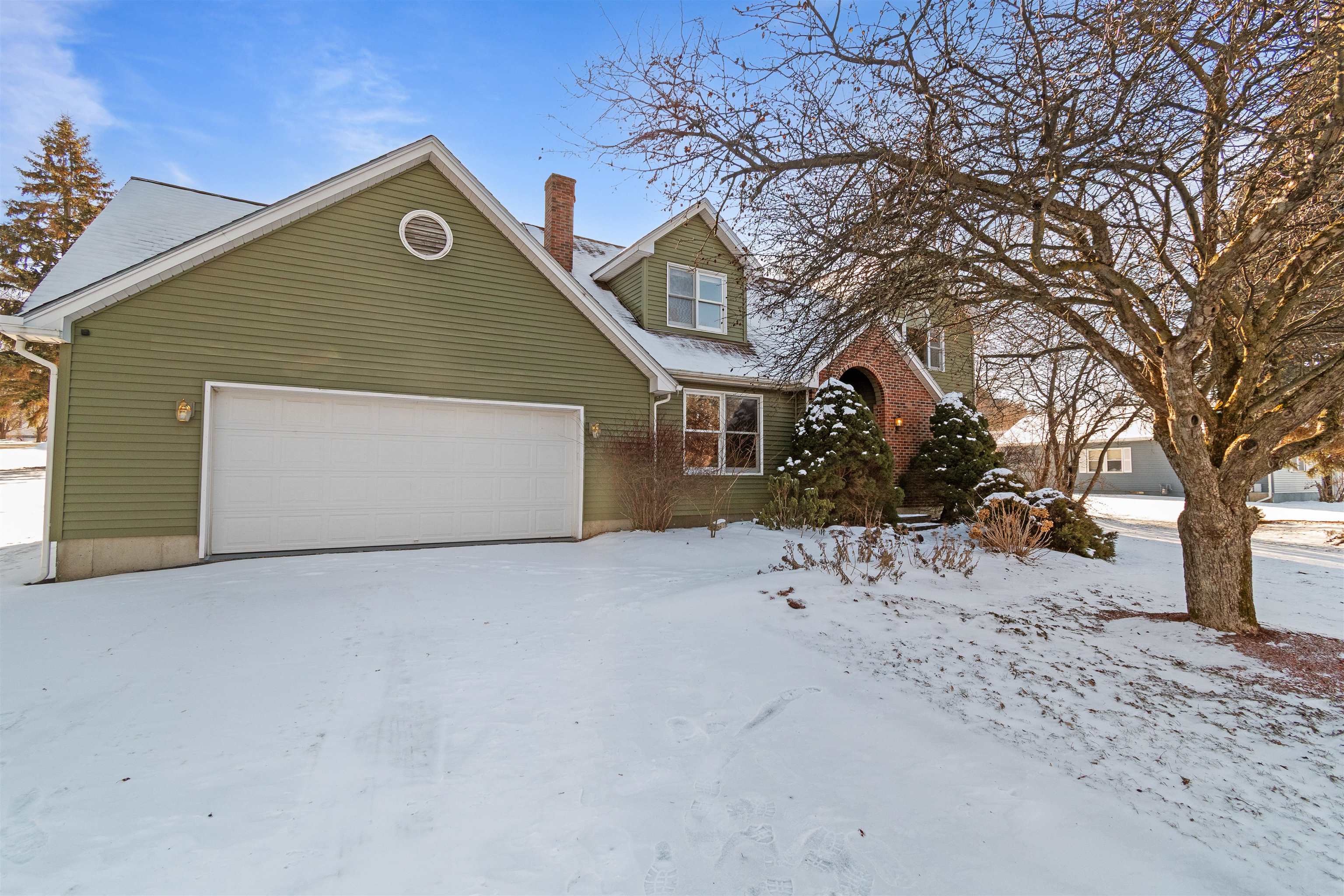 7 Bay View Drive