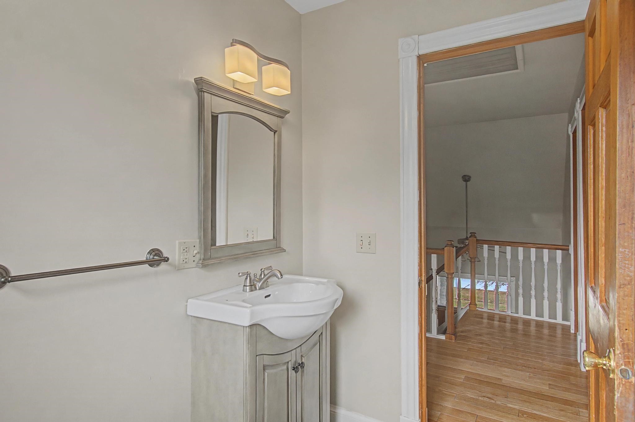 7 Bay View Drive