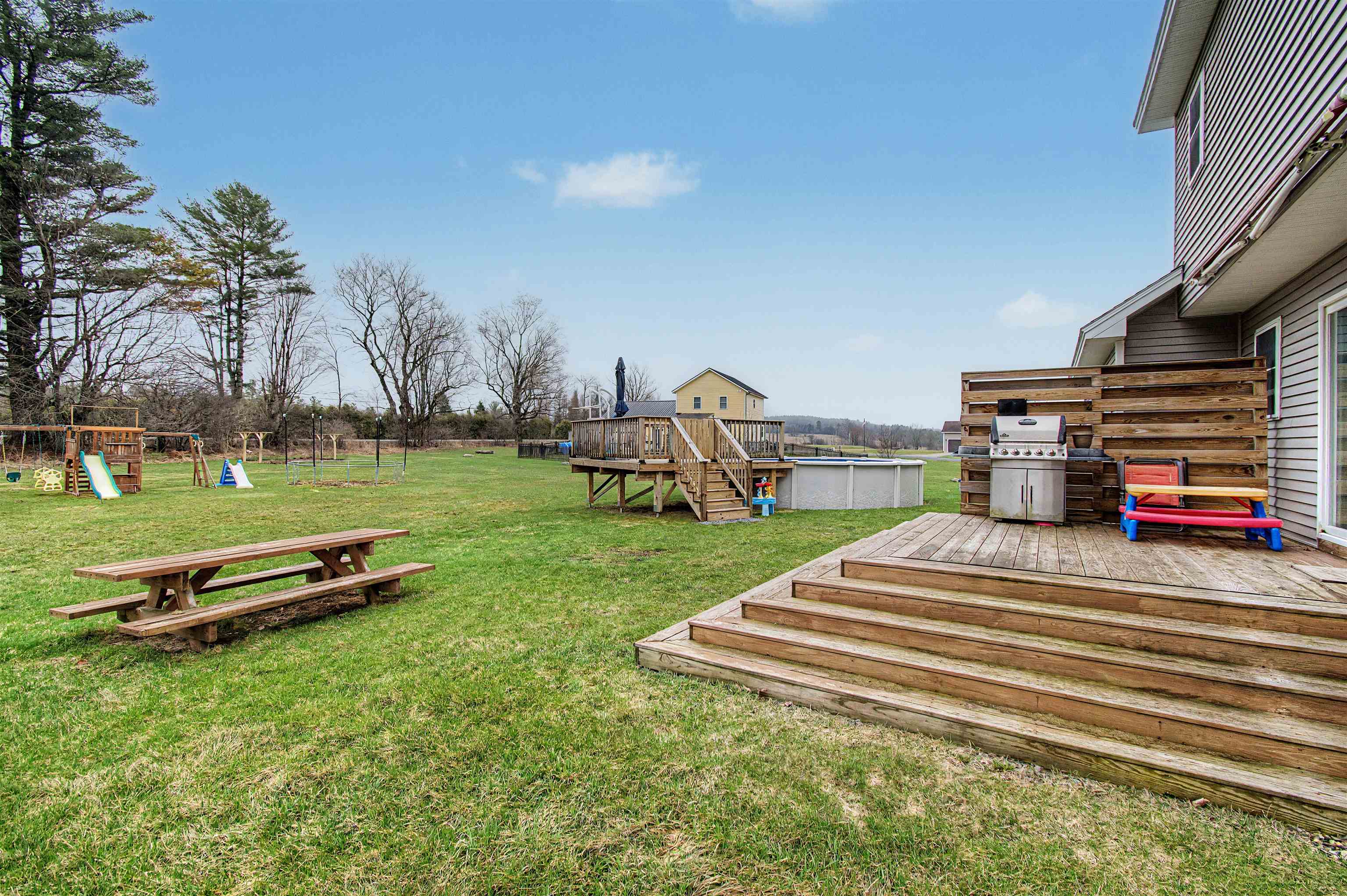 21 Pheasant Run Road