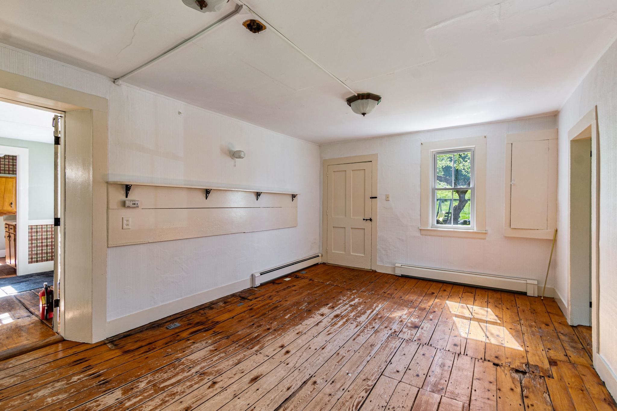 1632 Bradley Road