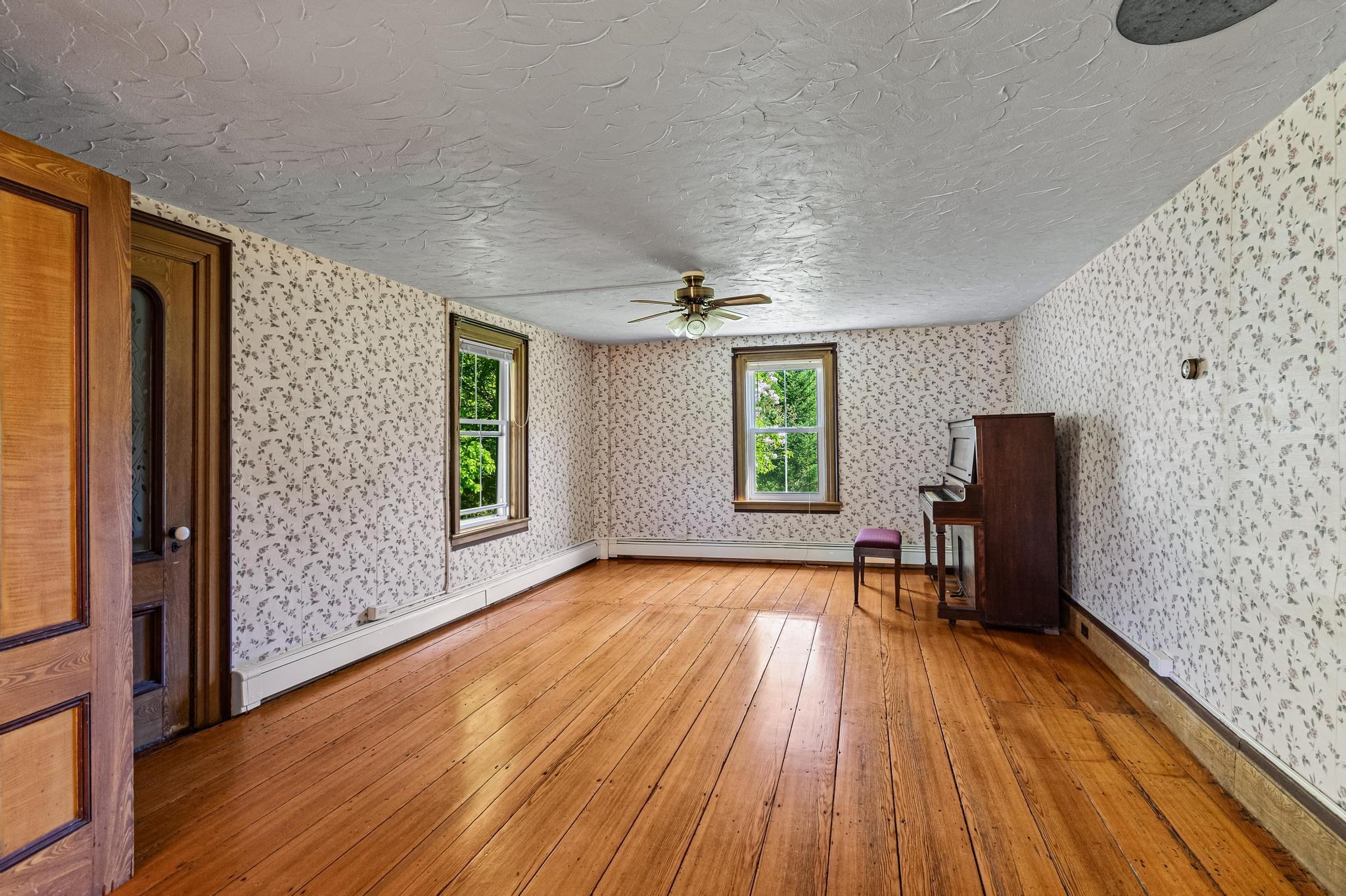 1632 Bradley Road