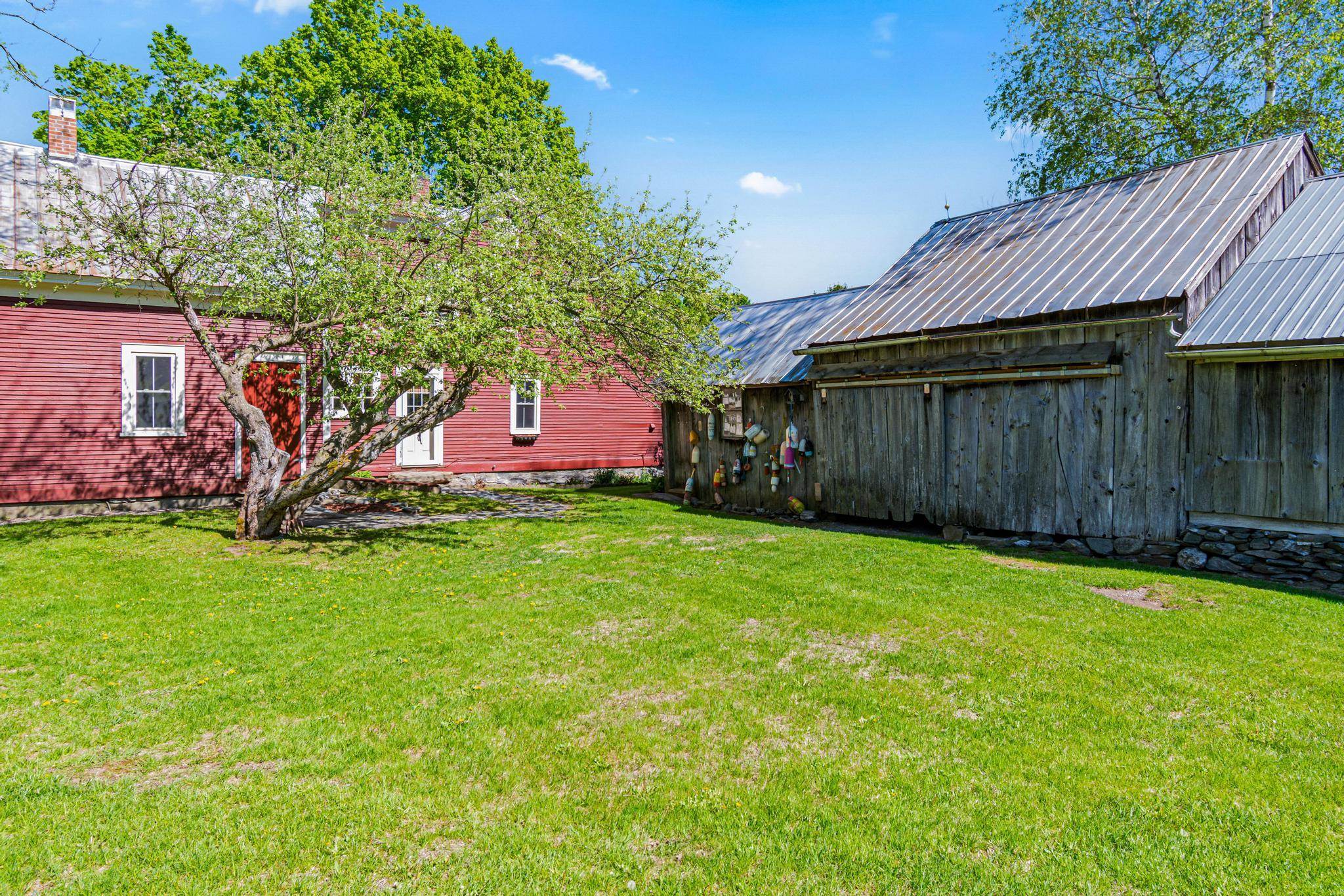 1632 Bradley Road