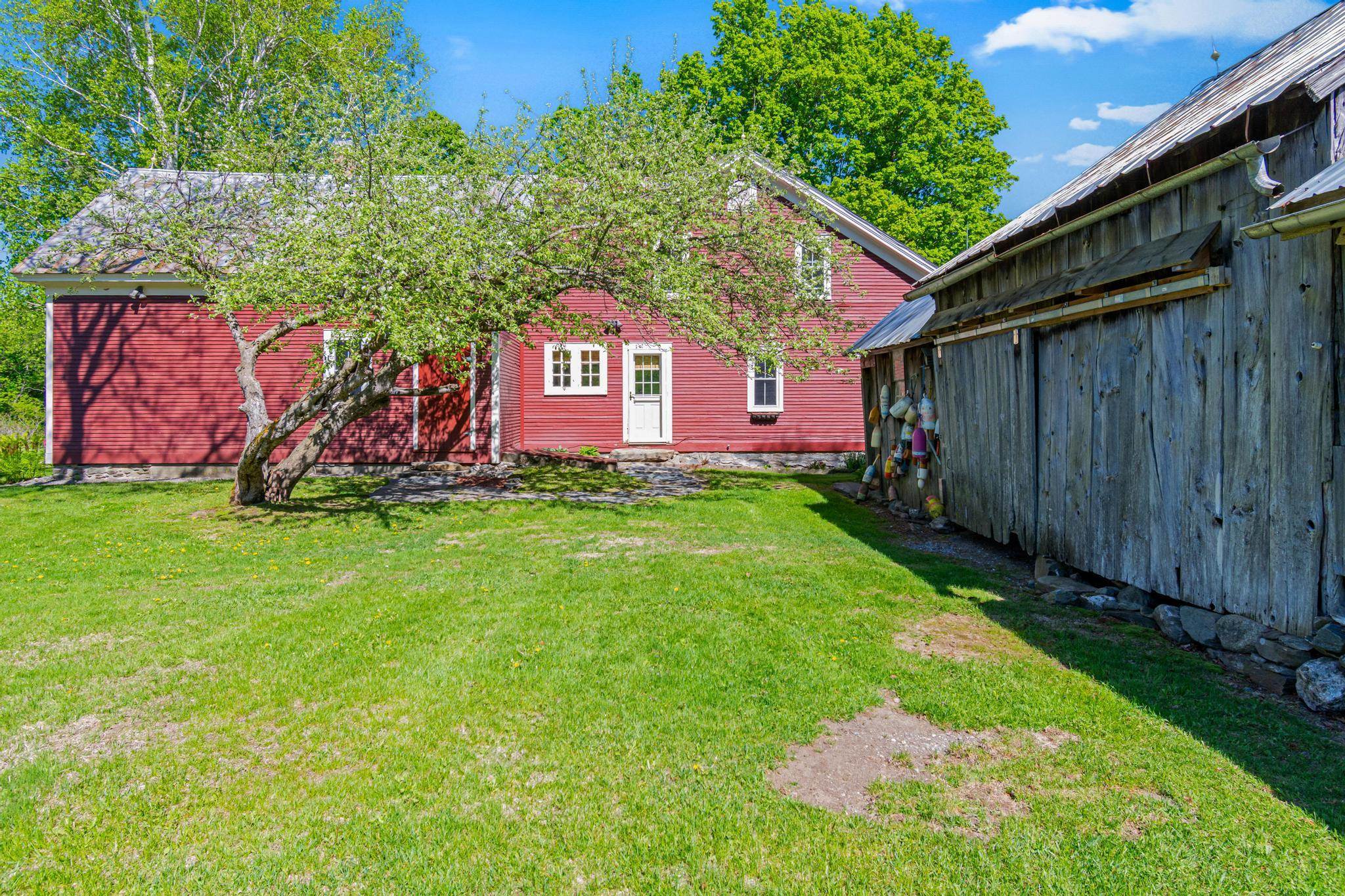 1632 Bradley Road