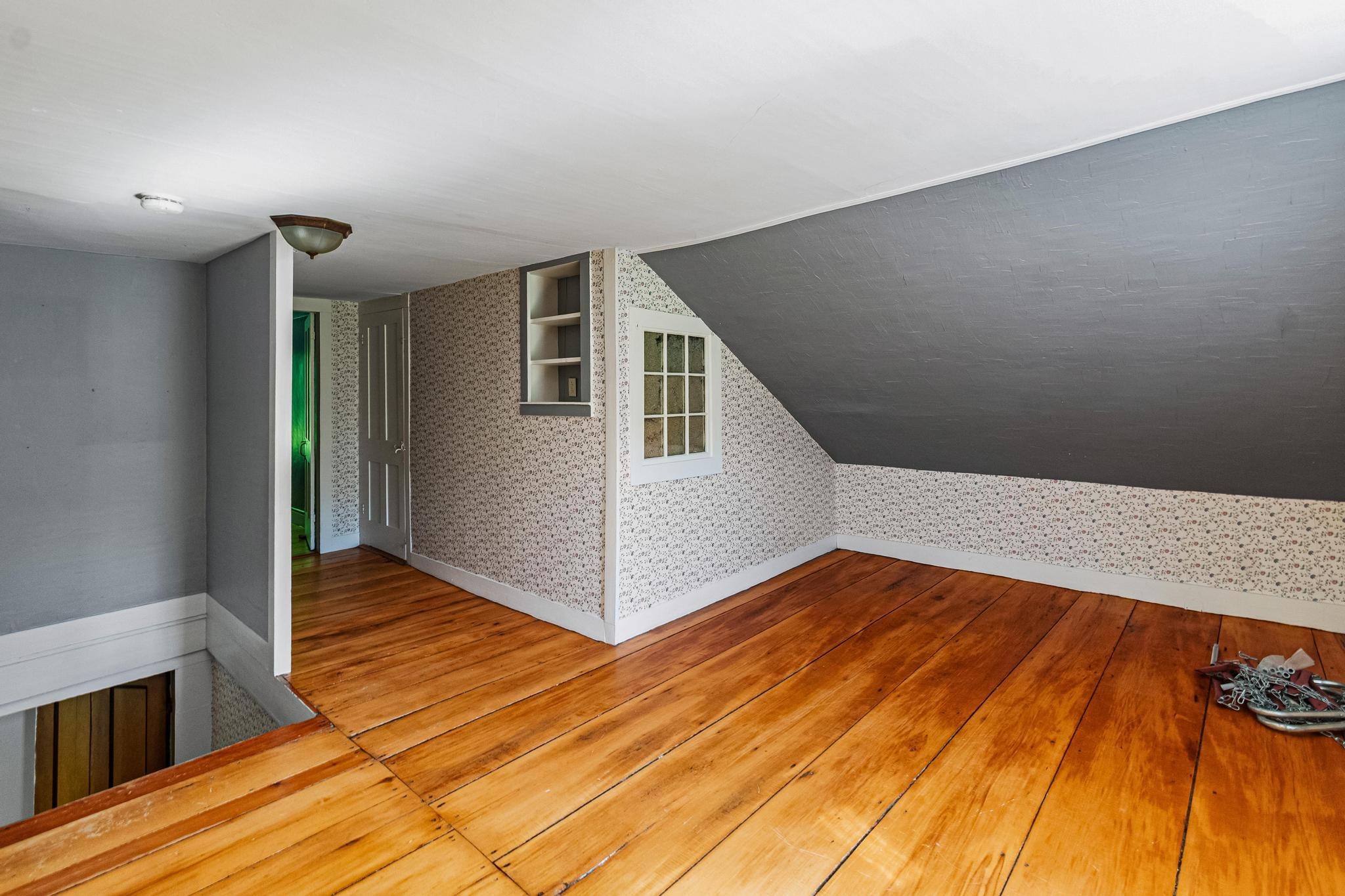 1632 Bradley Road