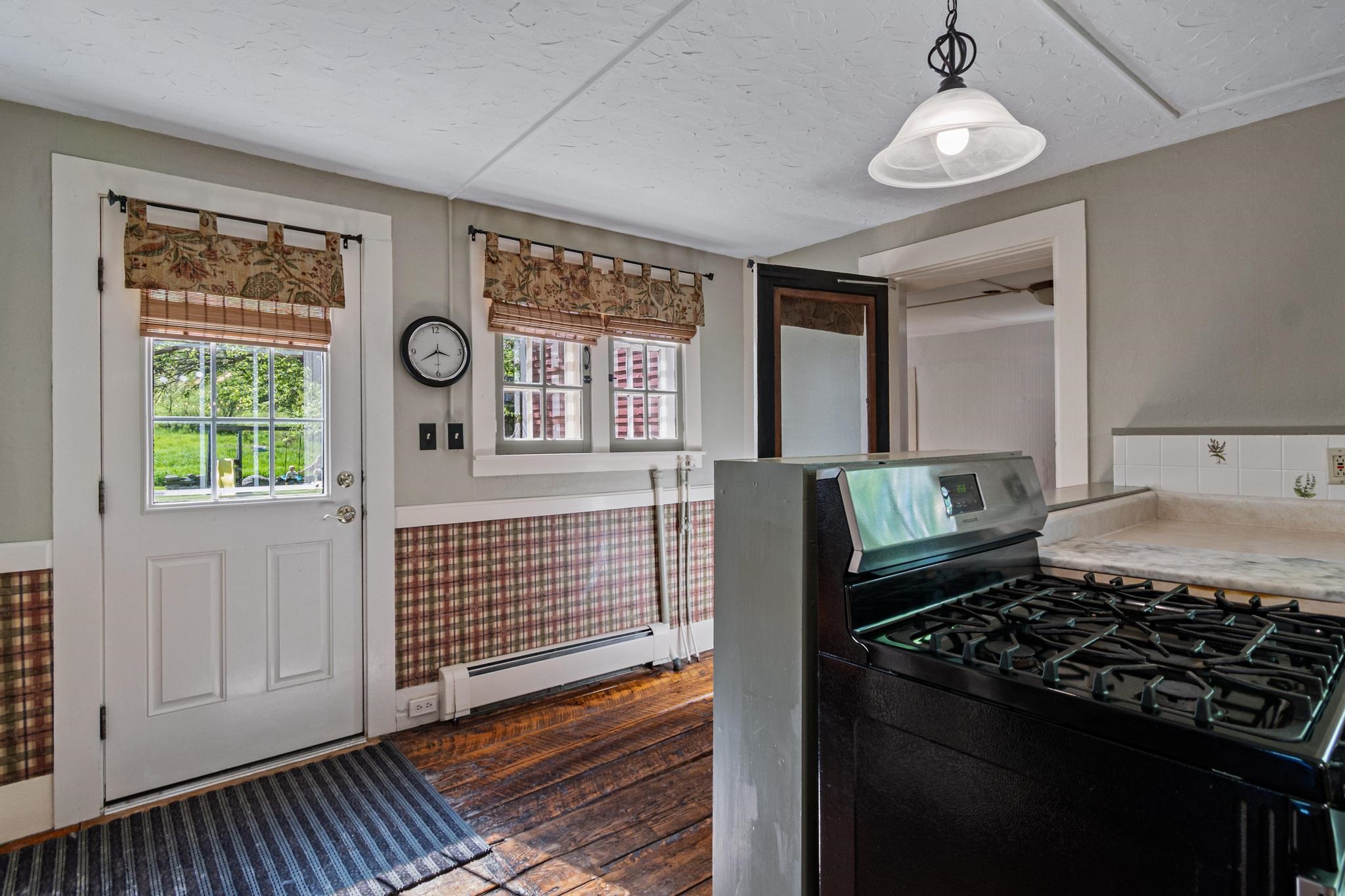 1632 Bradley Road