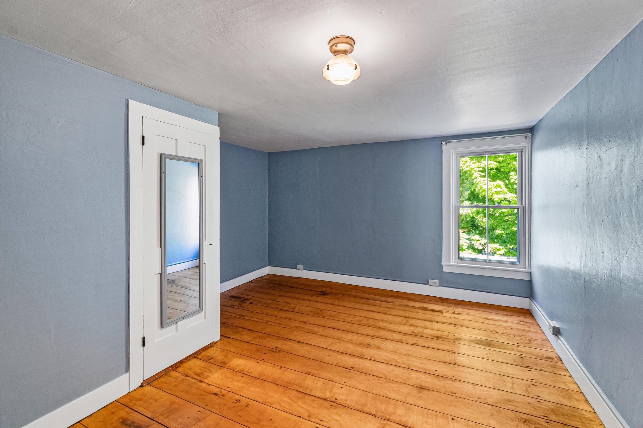 1632 Bradley Road