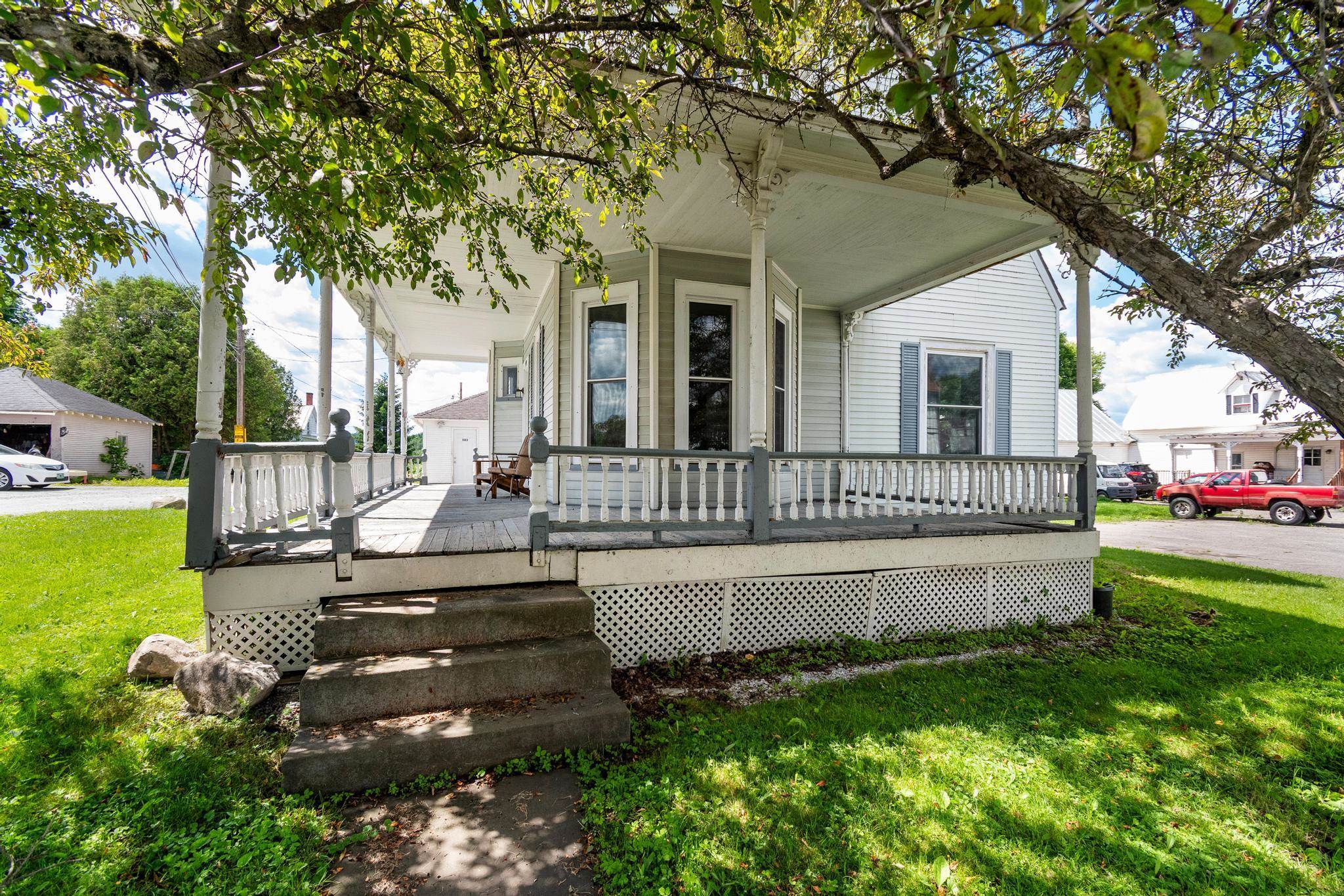 583 Main Street