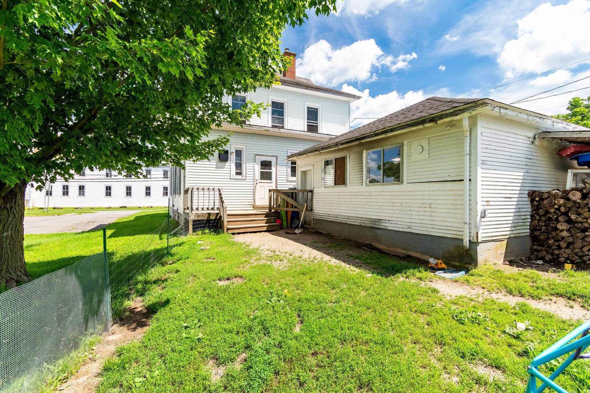 583 Main Street