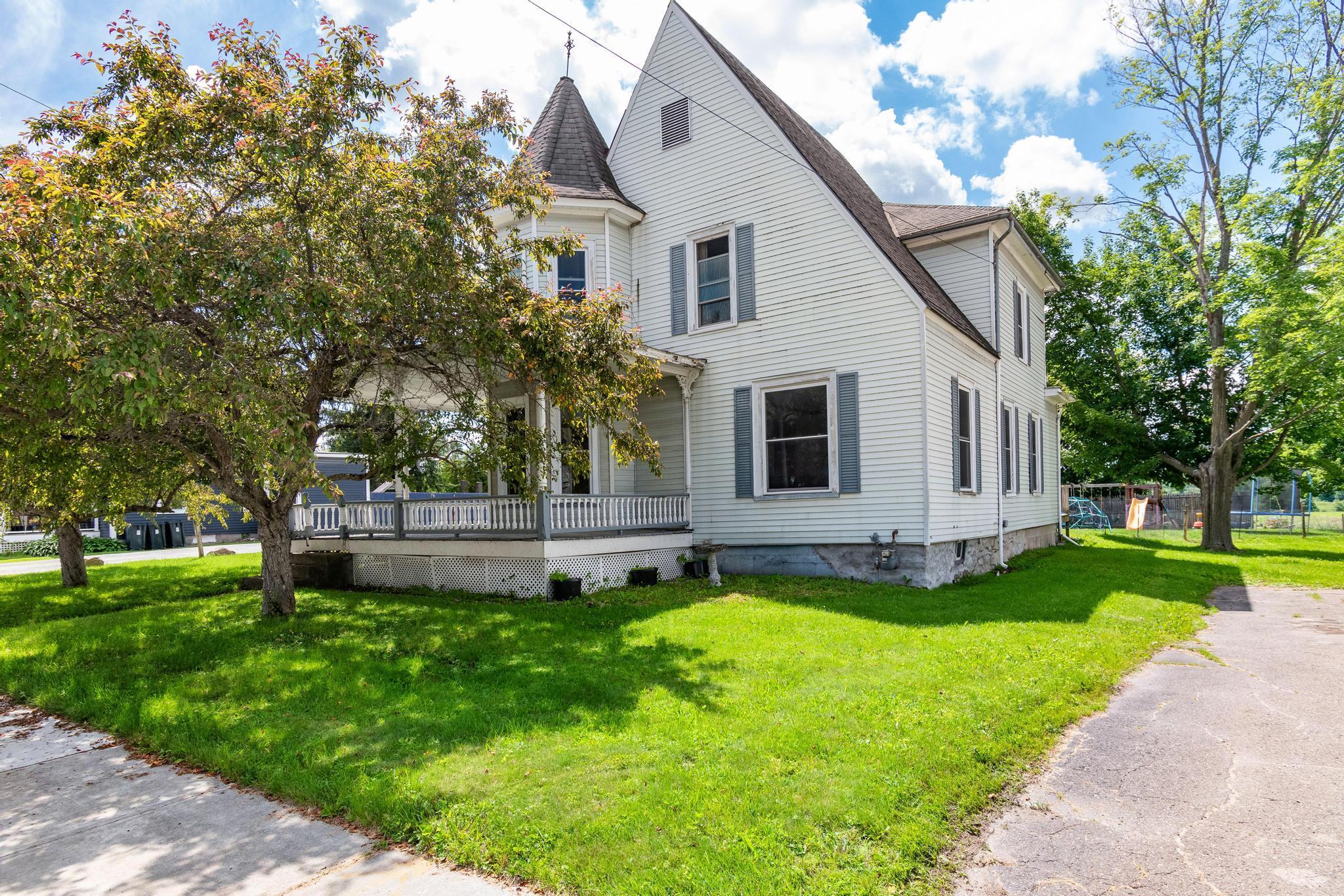 583 Main Street