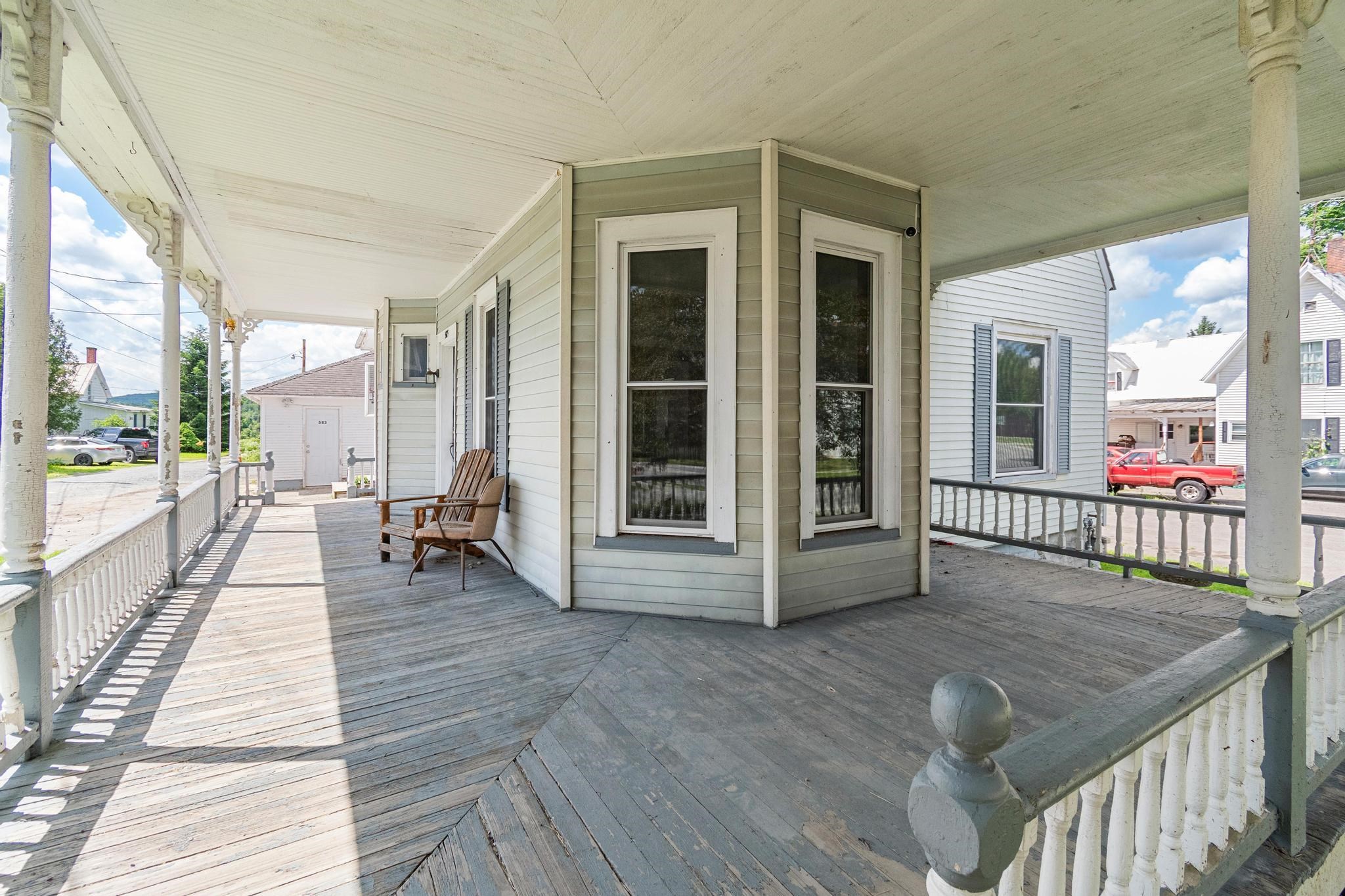 583 Main Street