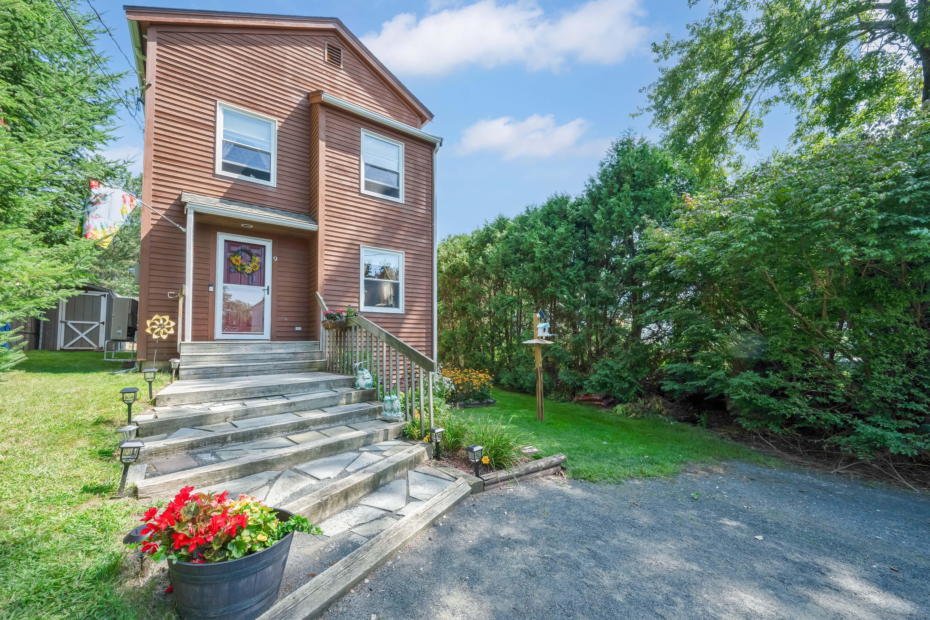 9 Scott Road