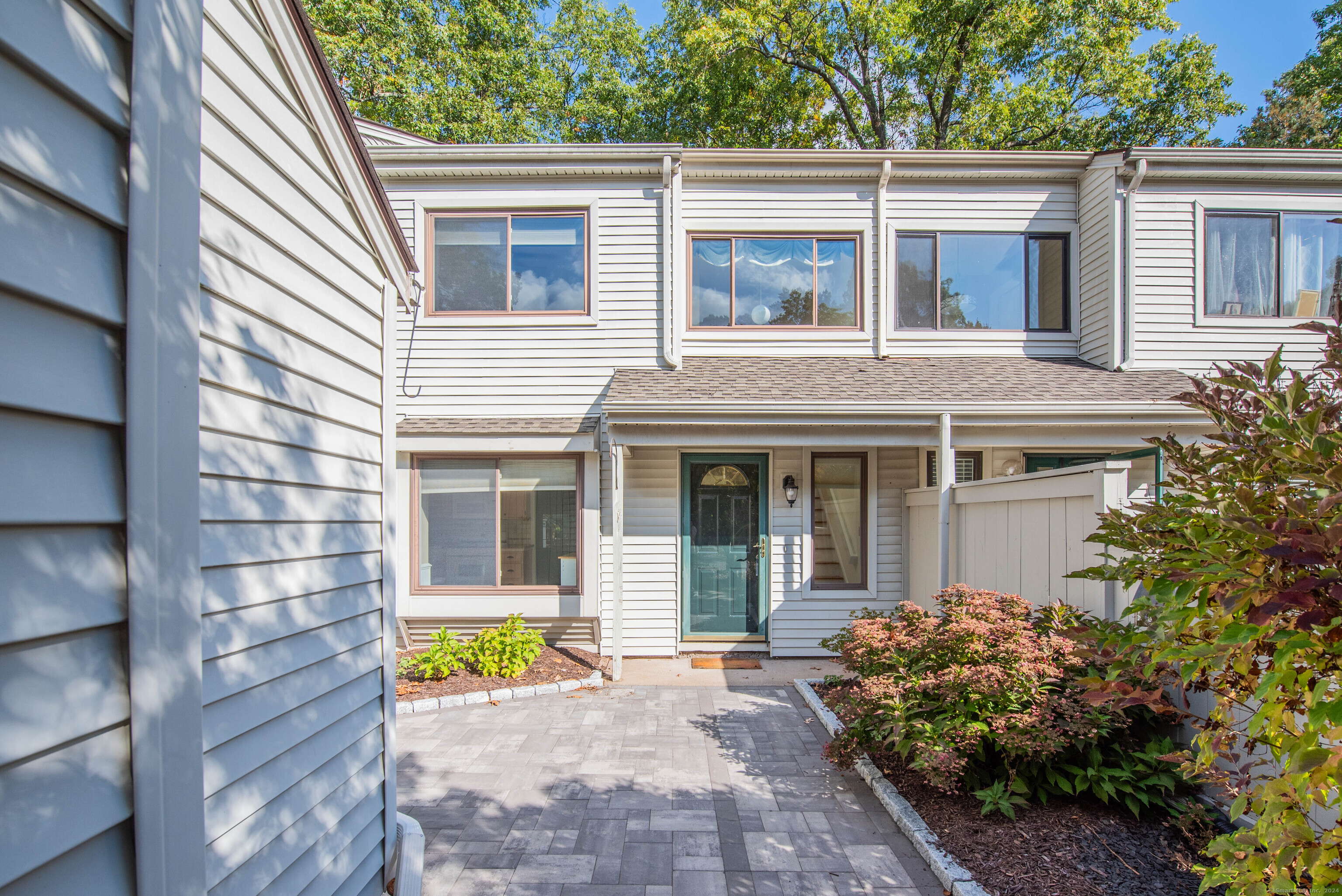 117 Farmington Chase Crescent 117
