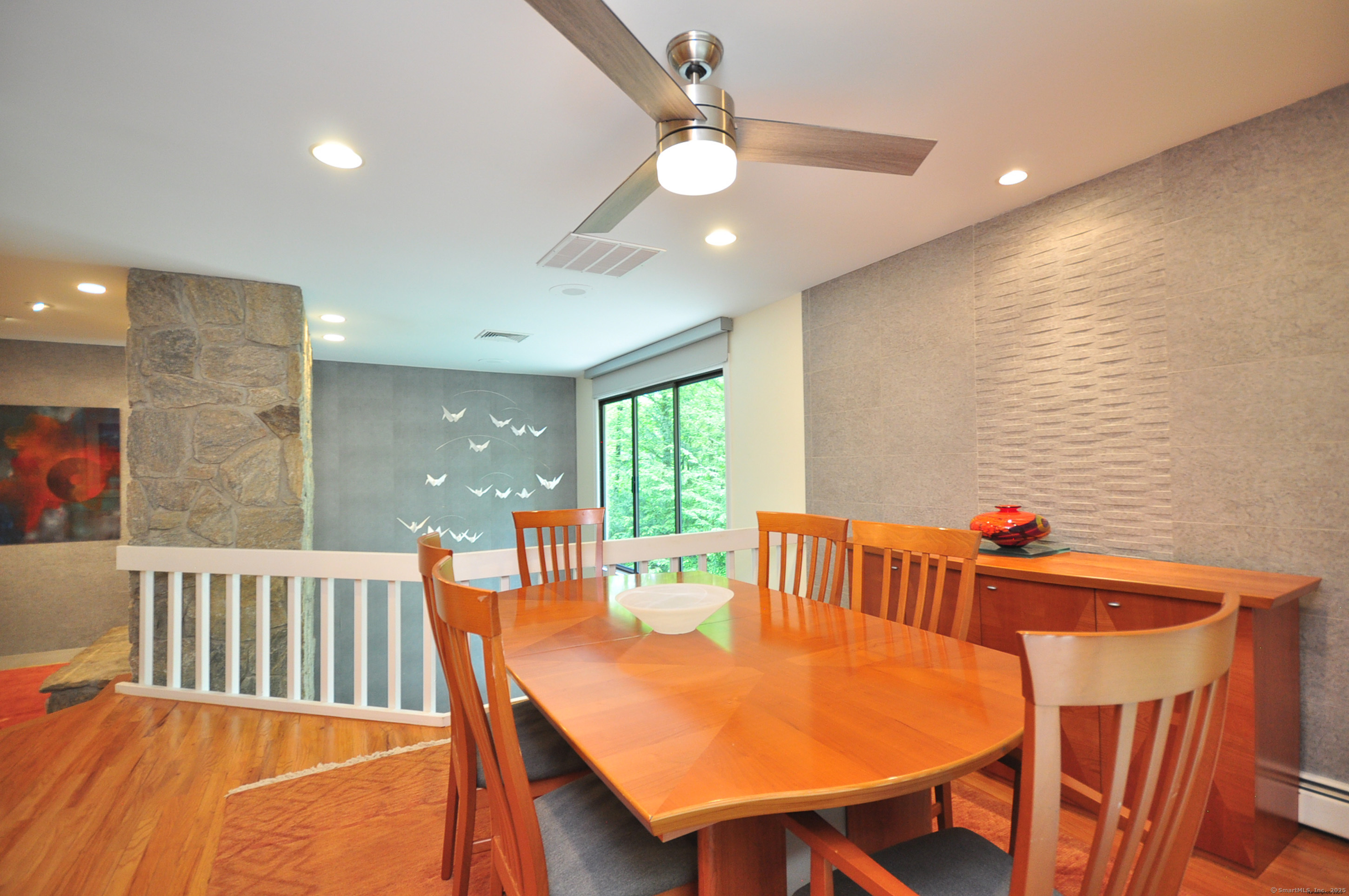 4 High Ledge Road