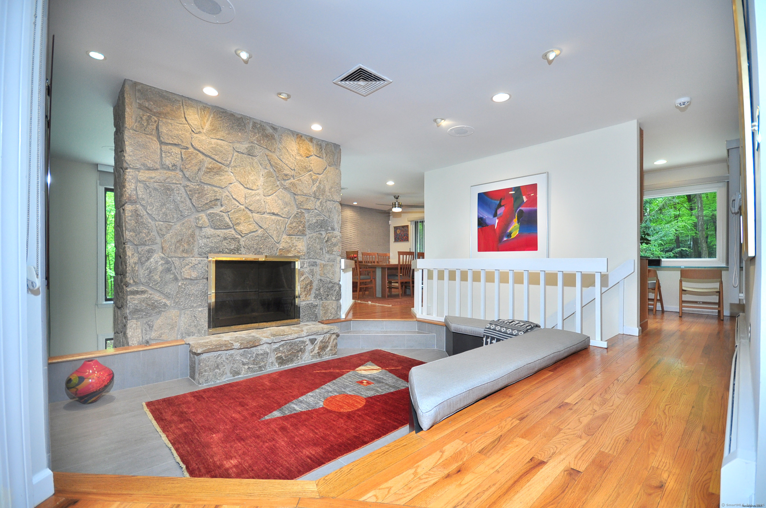 4 High Ledge Road