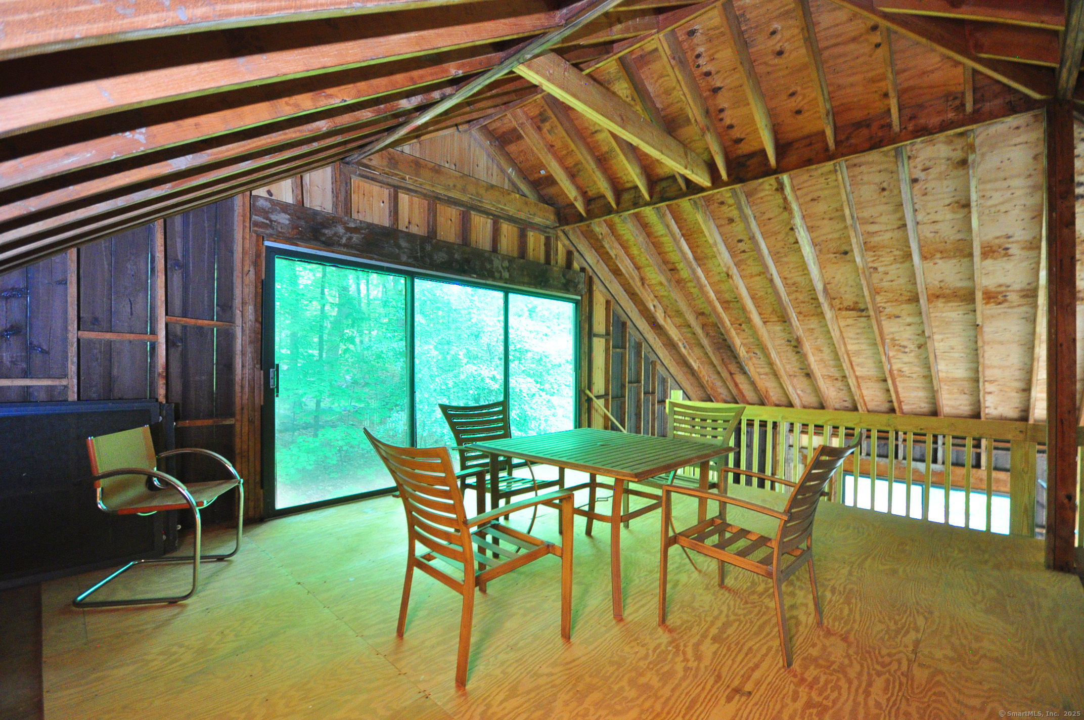 4 High Ledge Road