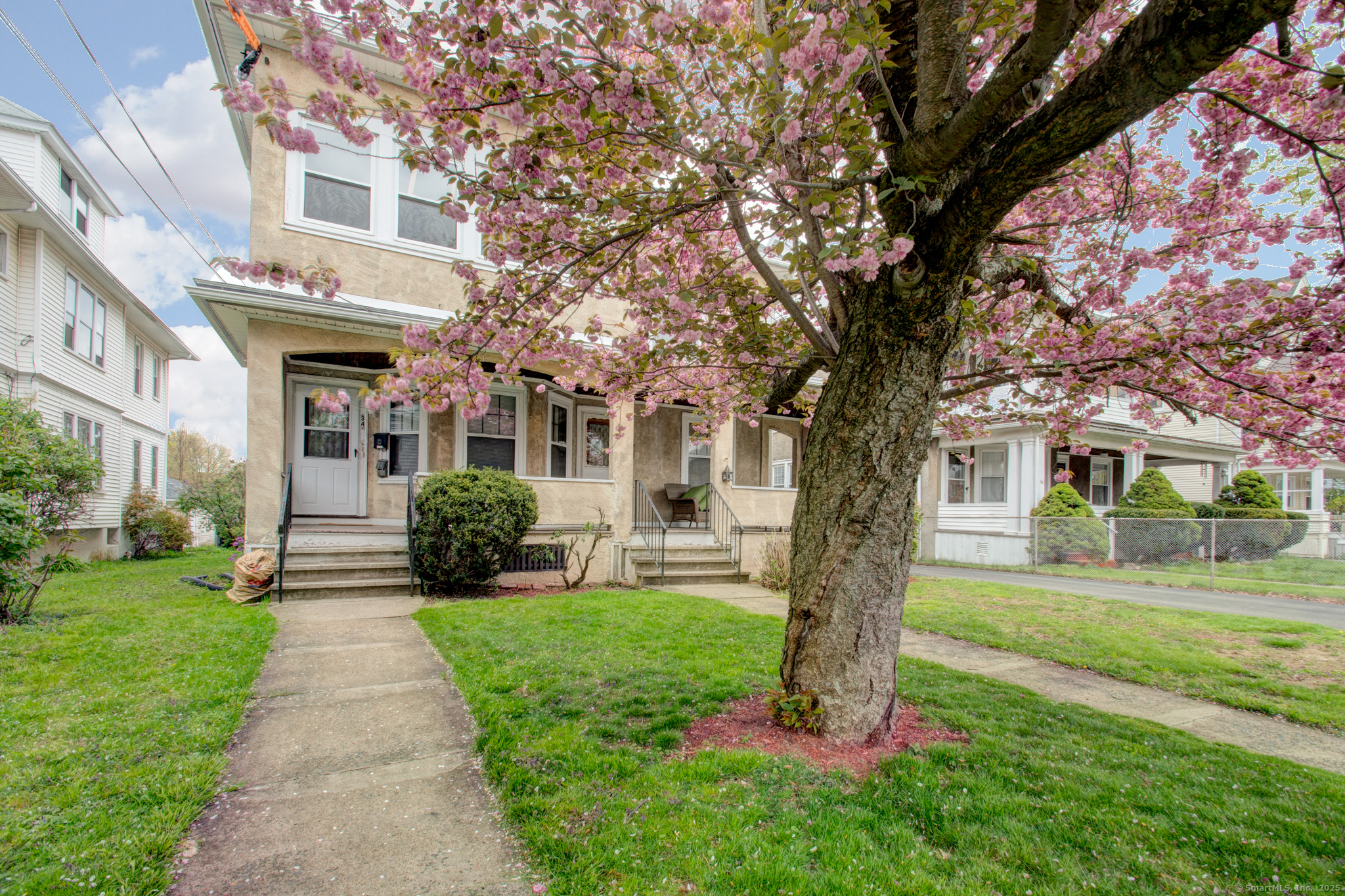 36 Maplewood Avenue