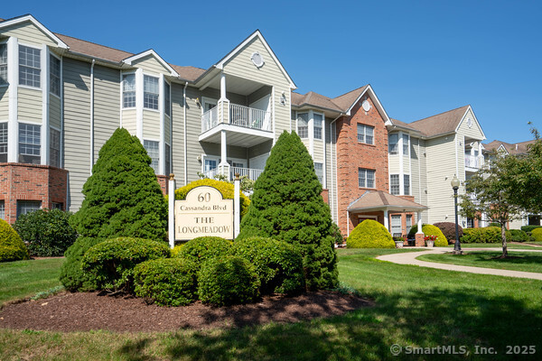 60 Cassandra Boulevard APT 107