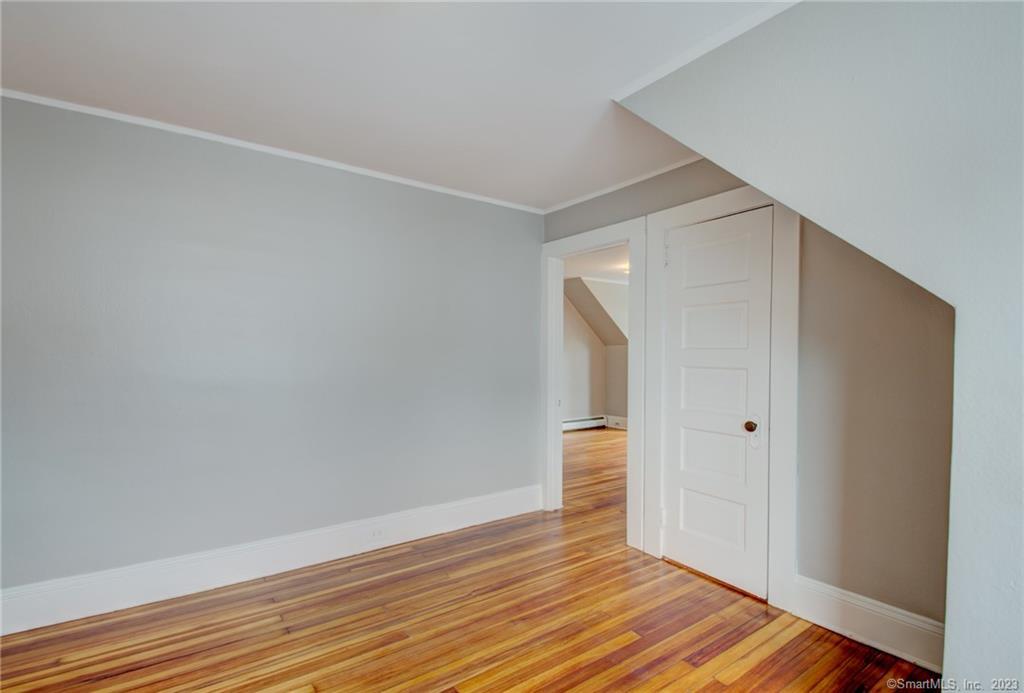 34 Maplewood Avenue 3rd Floor