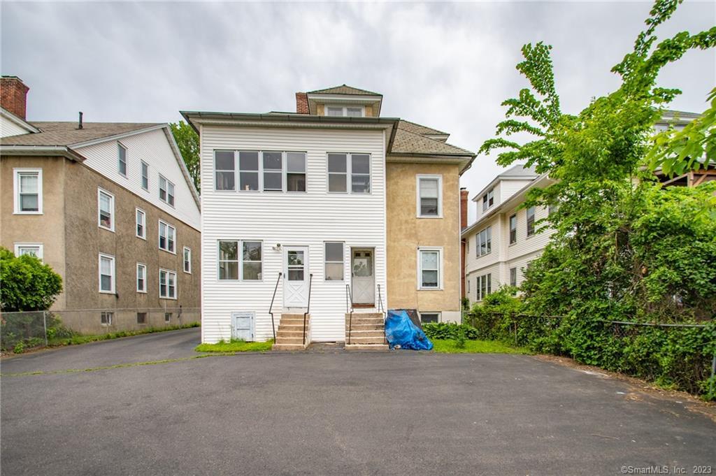 34 Maplewood Avenue 3rd Floor