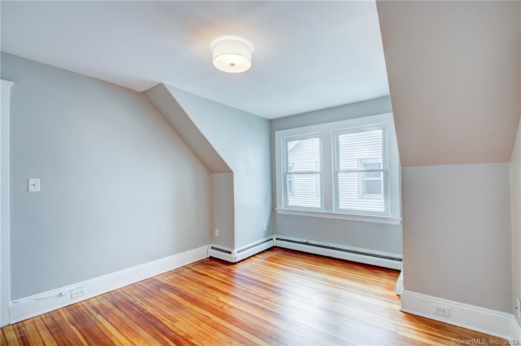 34 Maplewood Avenue 3rd Floor