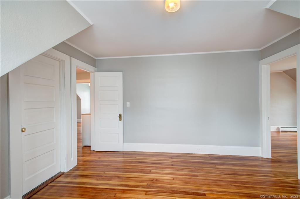 34 Maplewood Avenue 3rd Floor