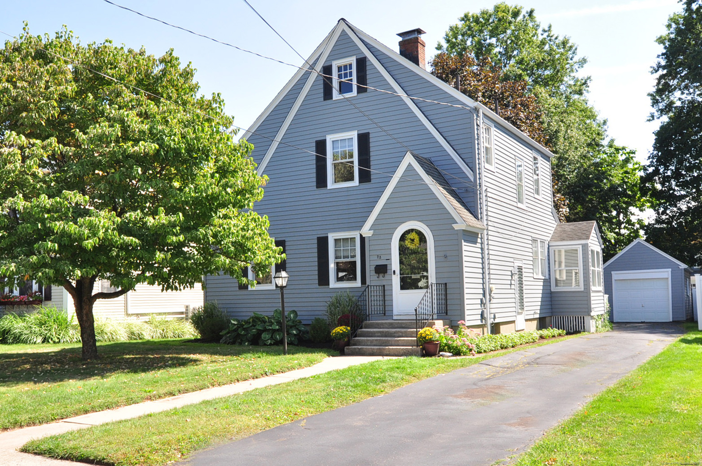 23 Dartmouth Avenue