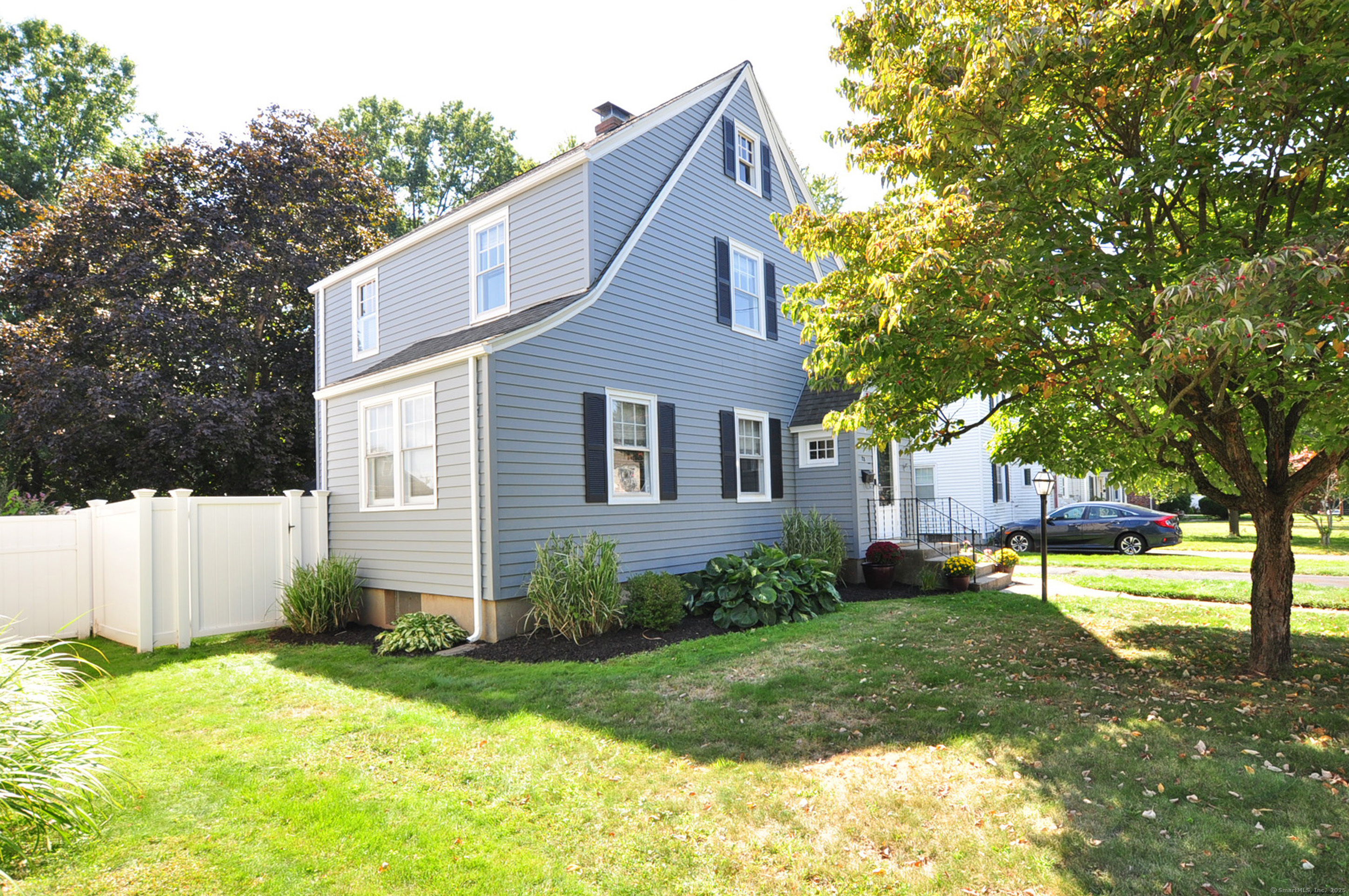 23 Dartmouth Avenue