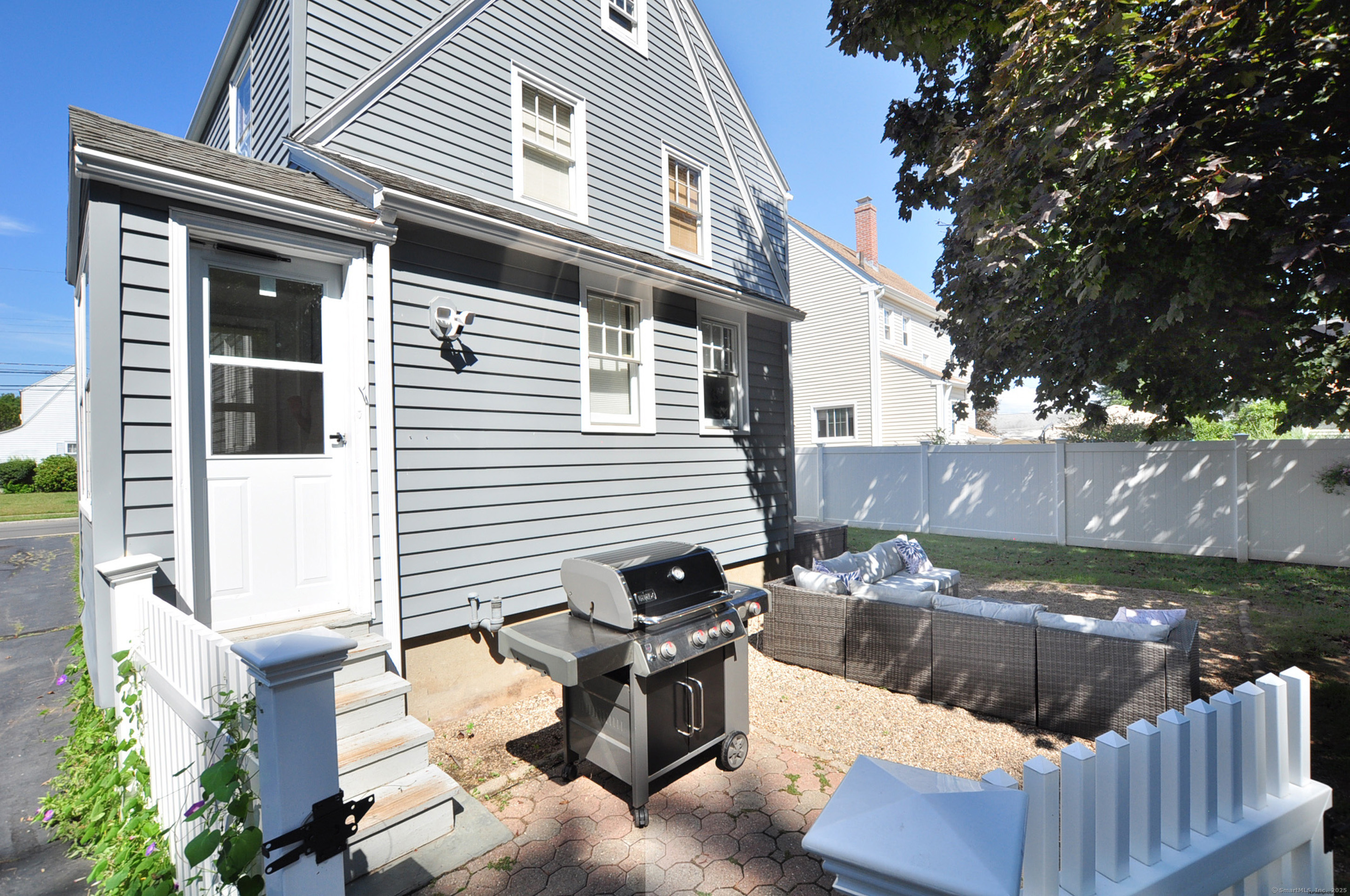 23 Dartmouth Avenue