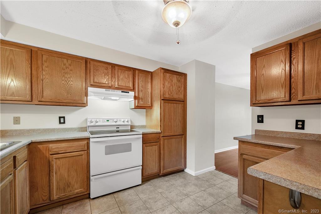 2 Canterbury Lane 5