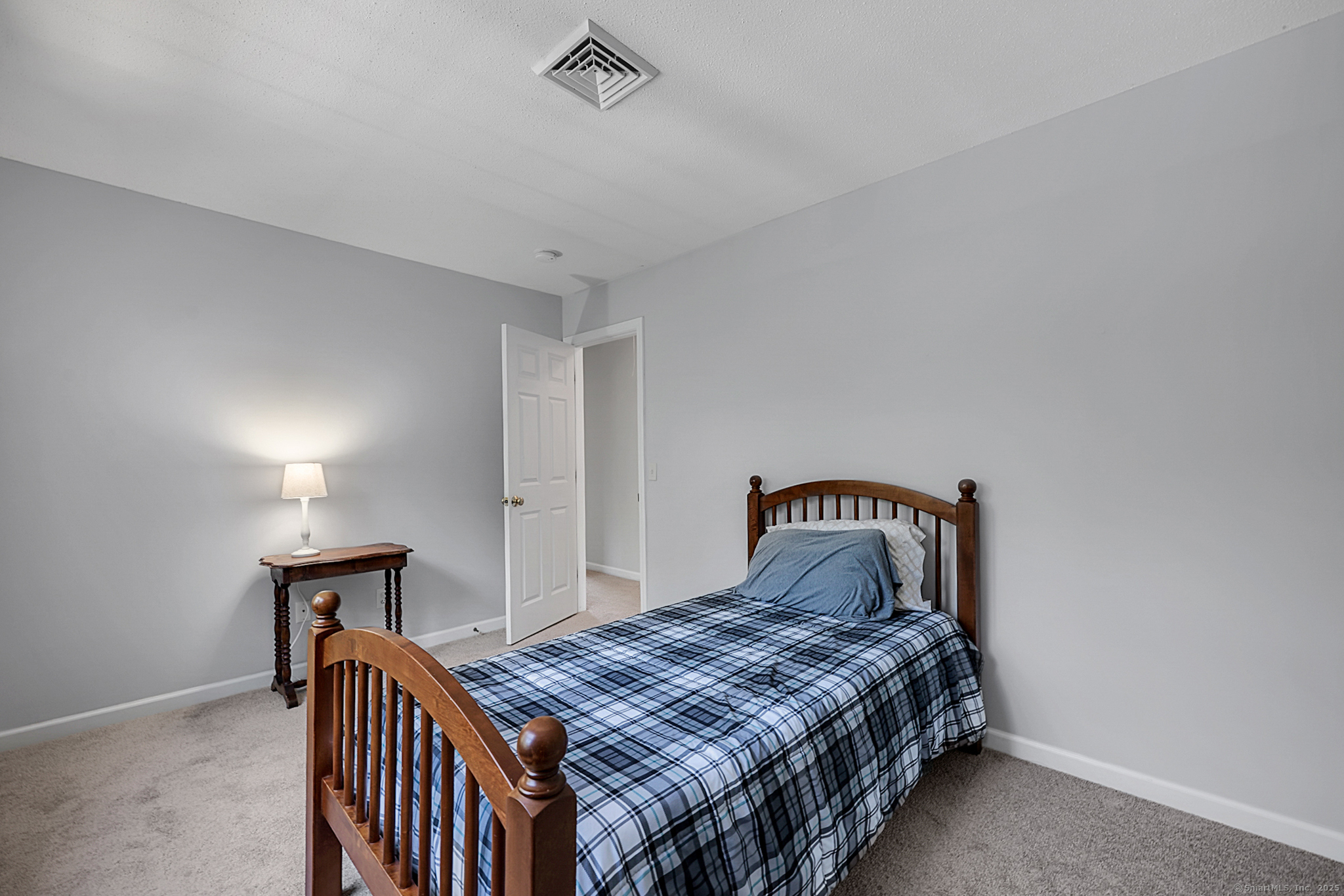 15 Chatham Fields Road
