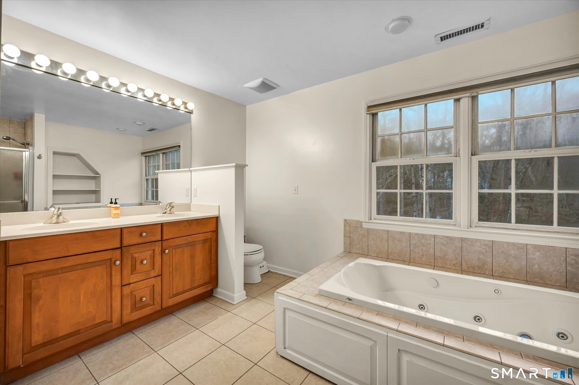 25 Williamsburg Circle